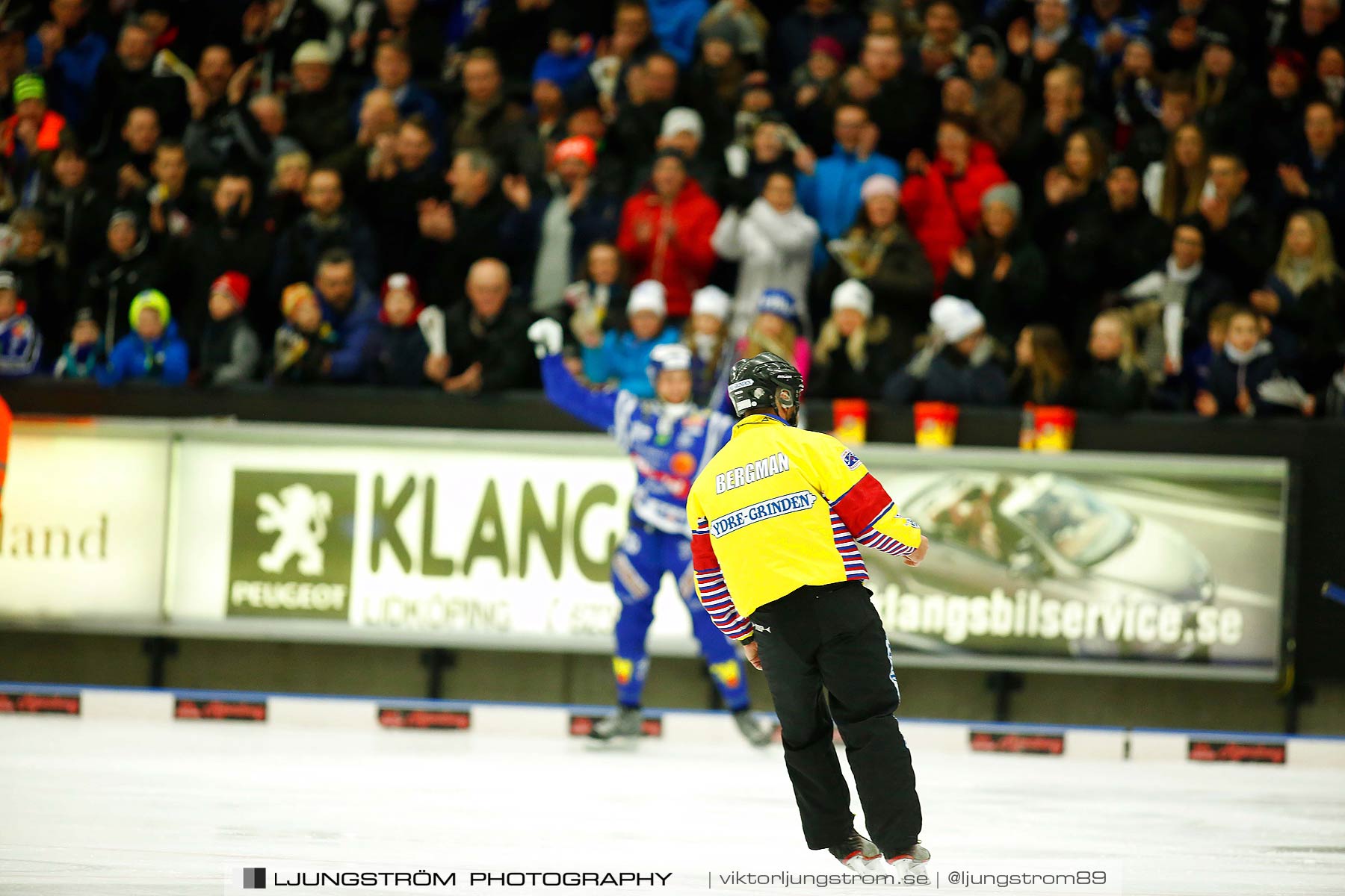 Villa Lidköping BK-IFK Kungälv 7-3,herr,Sparbanken Lidköping Arena,Lidköping,Sverige,Bandy,,2015,187600