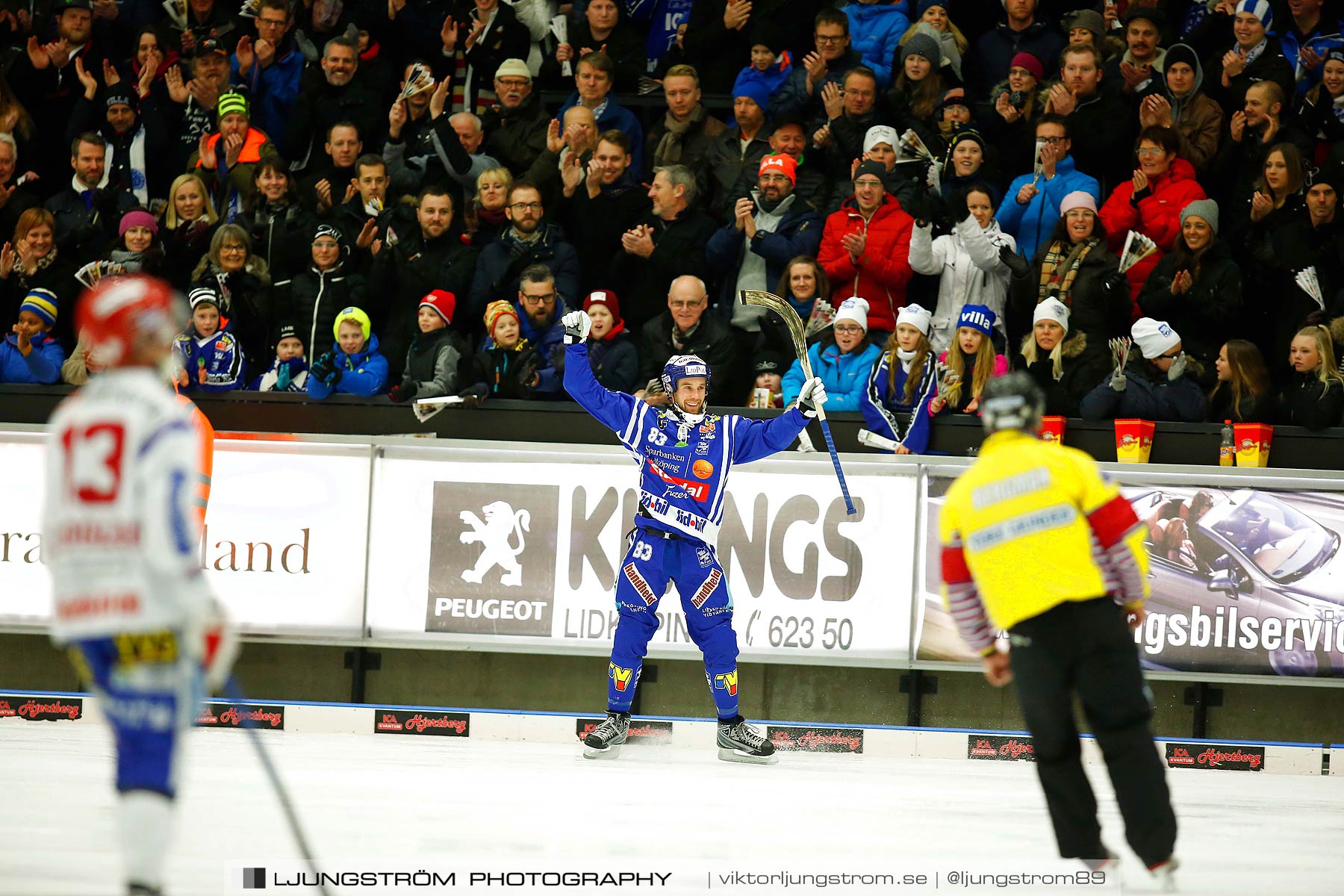 Villa Lidköping BK-IFK Kungälv 7-3,herr,Sparbanken Lidköping Arena,Lidköping,Sverige,Bandy,,2015,187601