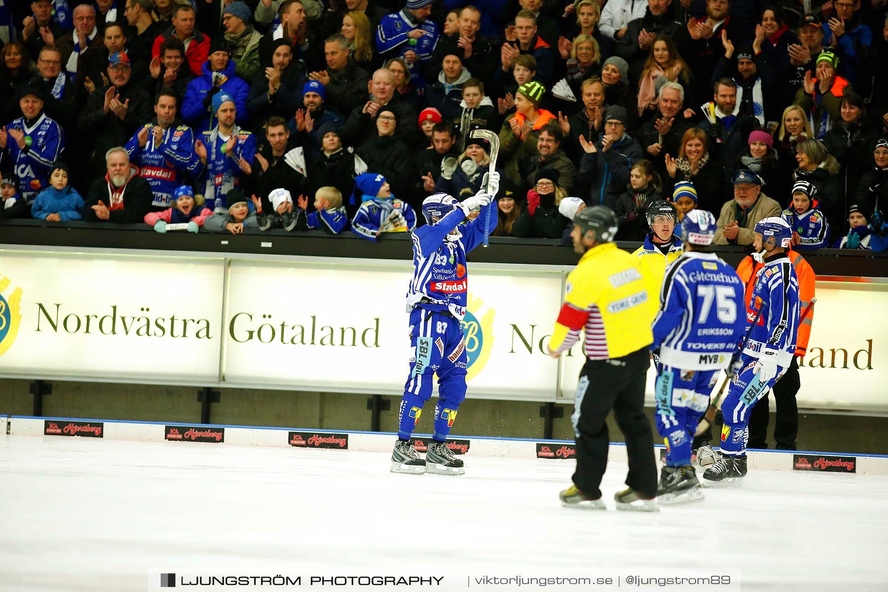 Villa Lidköping BK-IFK Kungälv 7-3,herr,Sparbanken Lidköping Arena,Lidköping,Sverige,Bandy,,2015,187609