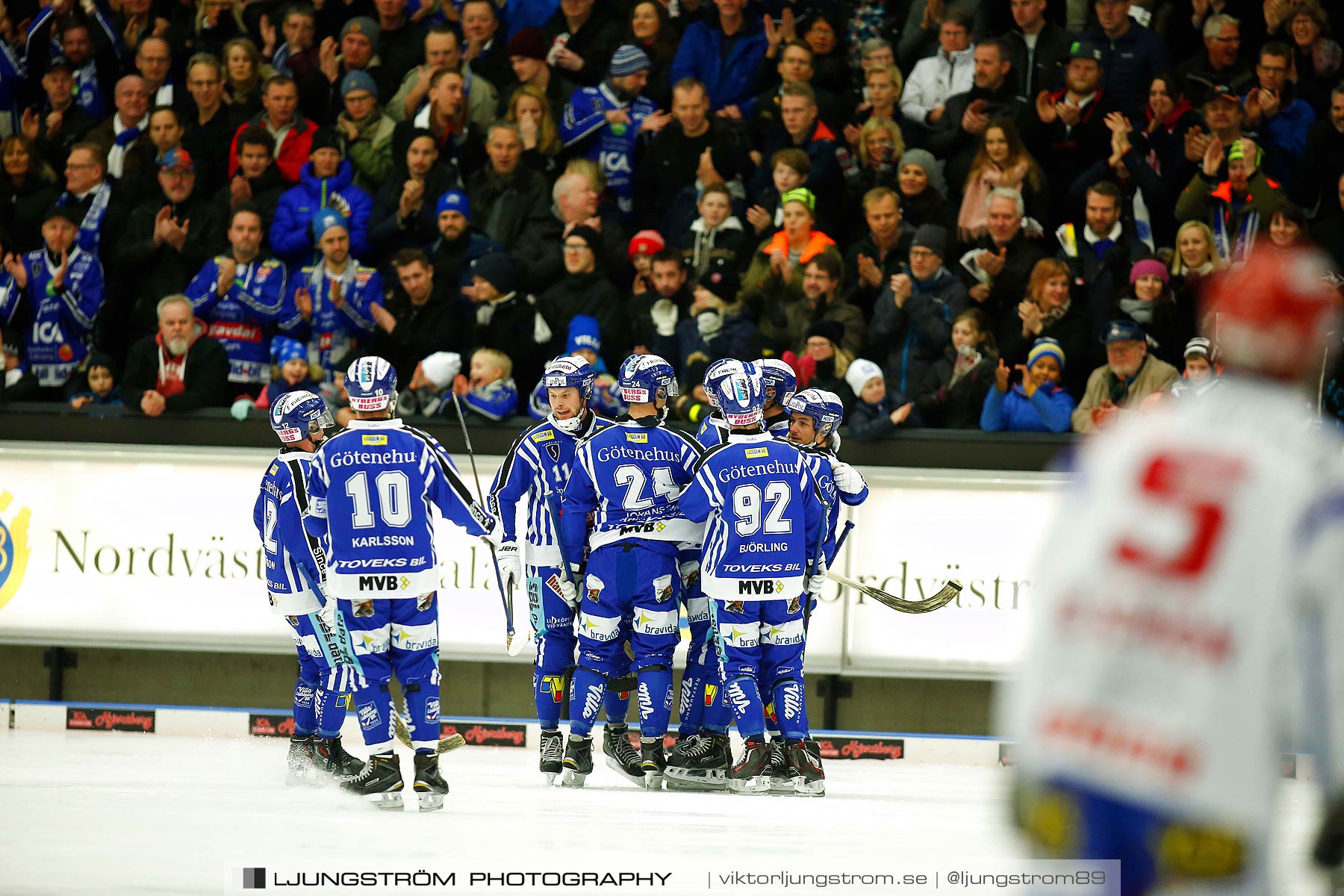 Villa Lidköping BK-IFK Kungälv 7-3,herr,Sparbanken Lidköping Arena,Lidköping,Sverige,Bandy,,2015,187620