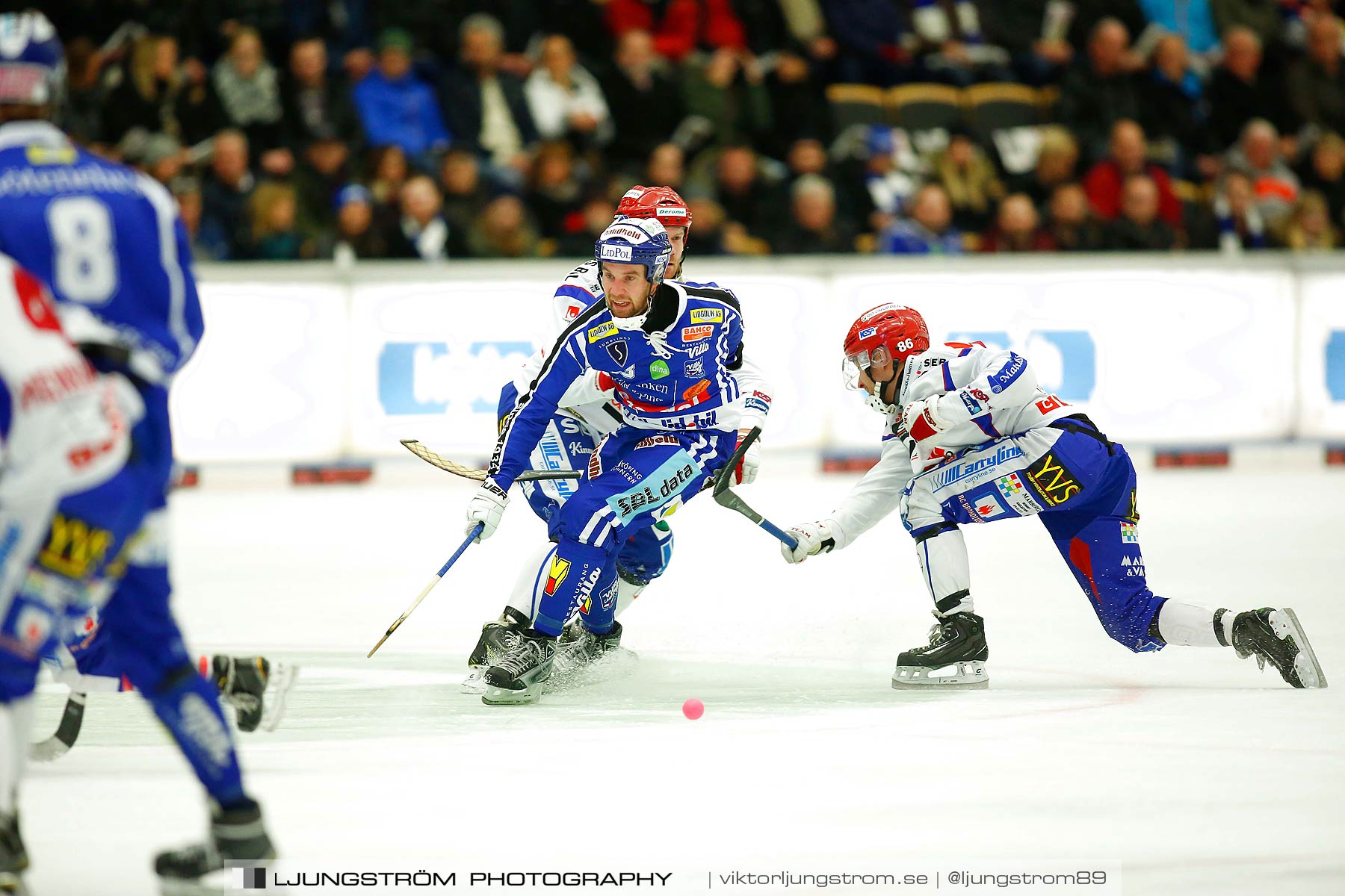 Villa Lidköping BK-IFK Kungälv 7-3,herr,Sparbanken Lidköping Arena,Lidköping,Sverige,Bandy,,2015,187744