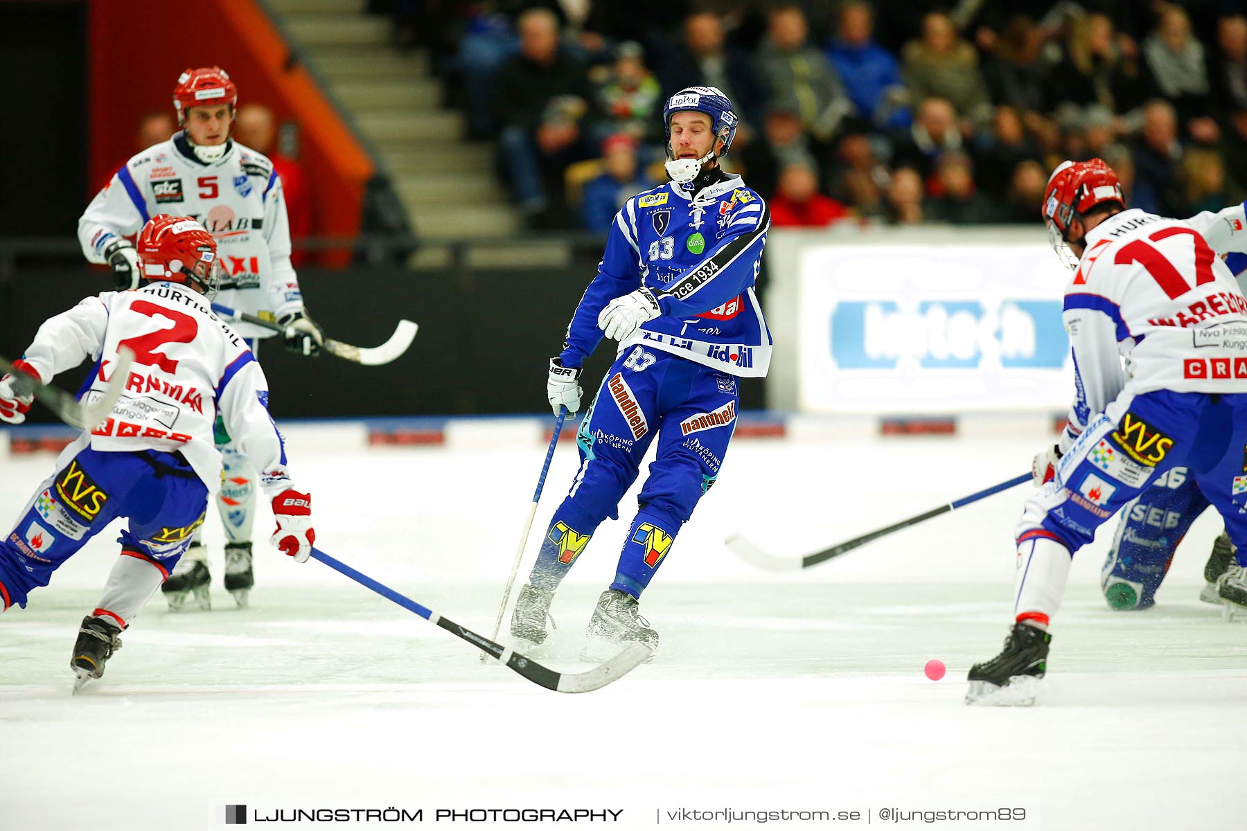 Villa Lidköping BK-IFK Kungälv 7-3,herr,Sparbanken Lidköping Arena,Lidköping,Sverige,Bandy,,2015,187747