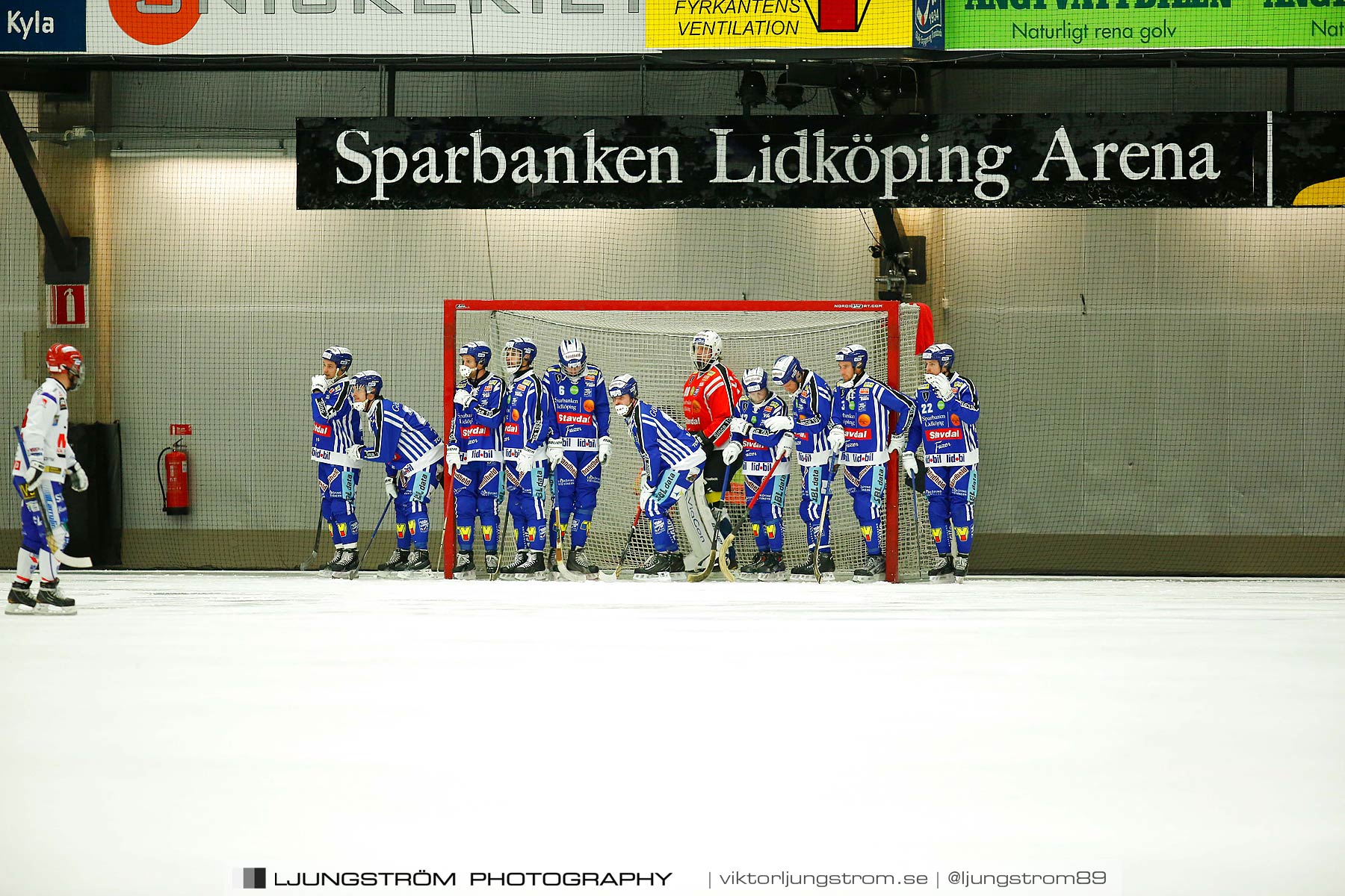 Villa Lidköping BK-IFK Kungälv 7-3,herr,Sparbanken Lidköping Arena,Lidköping,Sverige,Bandy,,2015,187768