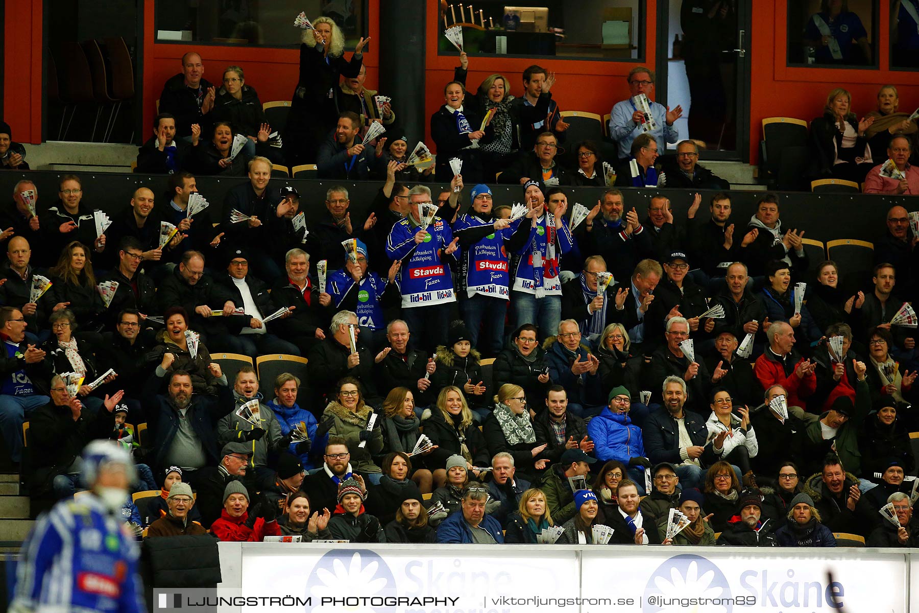 Villa Lidköping BK-IFK Kungälv 7-3,herr,Sparbanken Lidköping Arena,Lidköping,Sverige,Bandy,,2015,187810