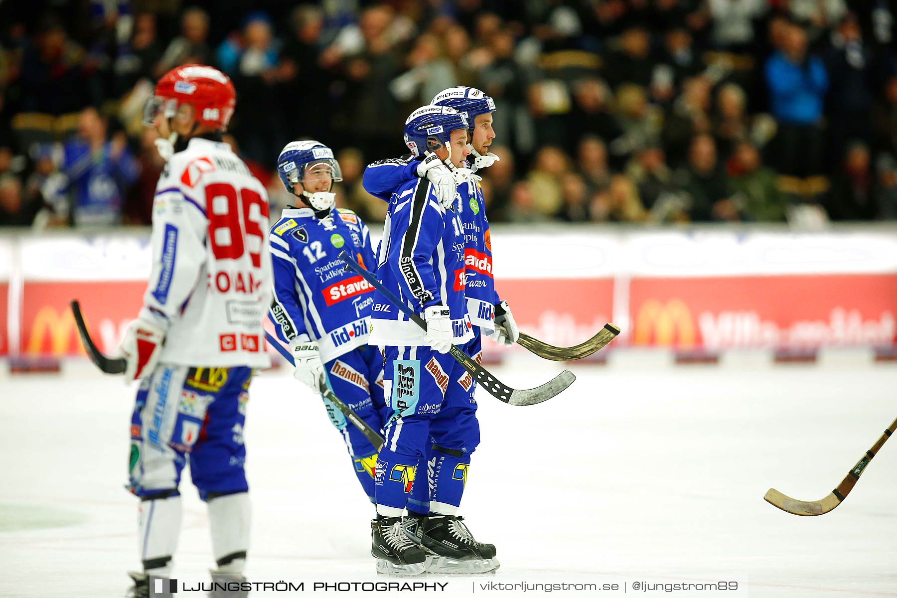 Villa Lidköping BK-IFK Kungälv 7-3,herr,Sparbanken Lidköping Arena,Lidköping,Sverige,Bandy,,2015,187815