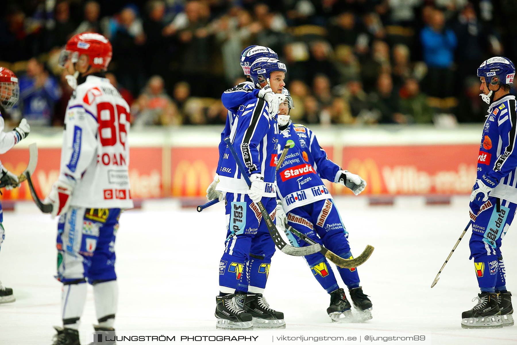 Villa Lidköping BK-IFK Kungälv 7-3,herr,Sparbanken Lidköping Arena,Lidköping,Sverige,Bandy,,2015,187817