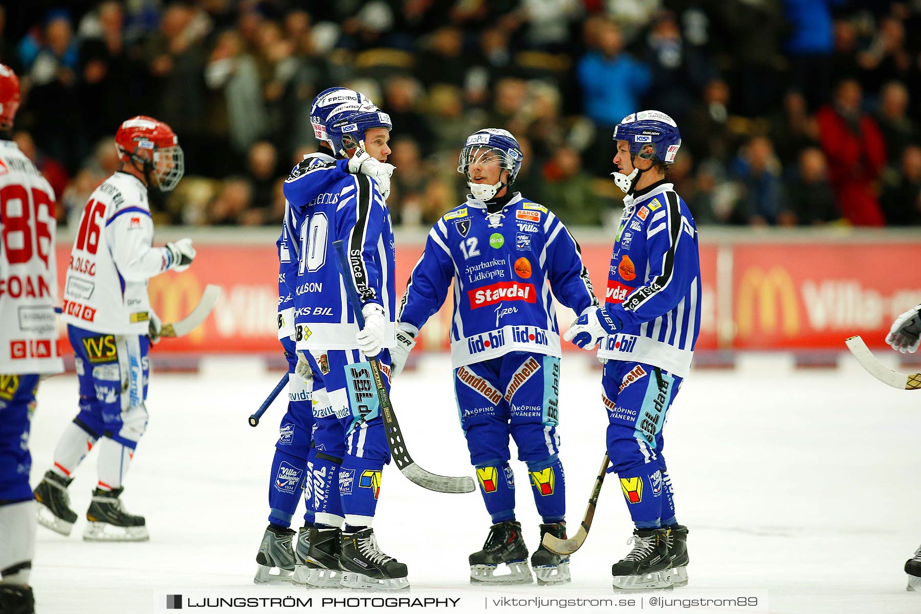 Villa Lidköping BK-IFK Kungälv 7-3,herr,Sparbanken Lidköping Arena,Lidköping,Sverige,Bandy,,2015,187820