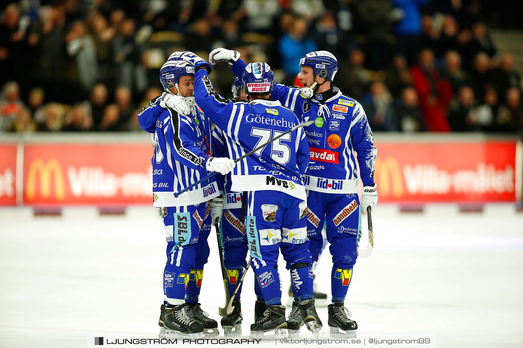 Villa Lidköping BK-IFK Kungälv 7-3,herr,Sparbanken Lidköping Arena,Lidköping,Sverige,Bandy,,2015,187825