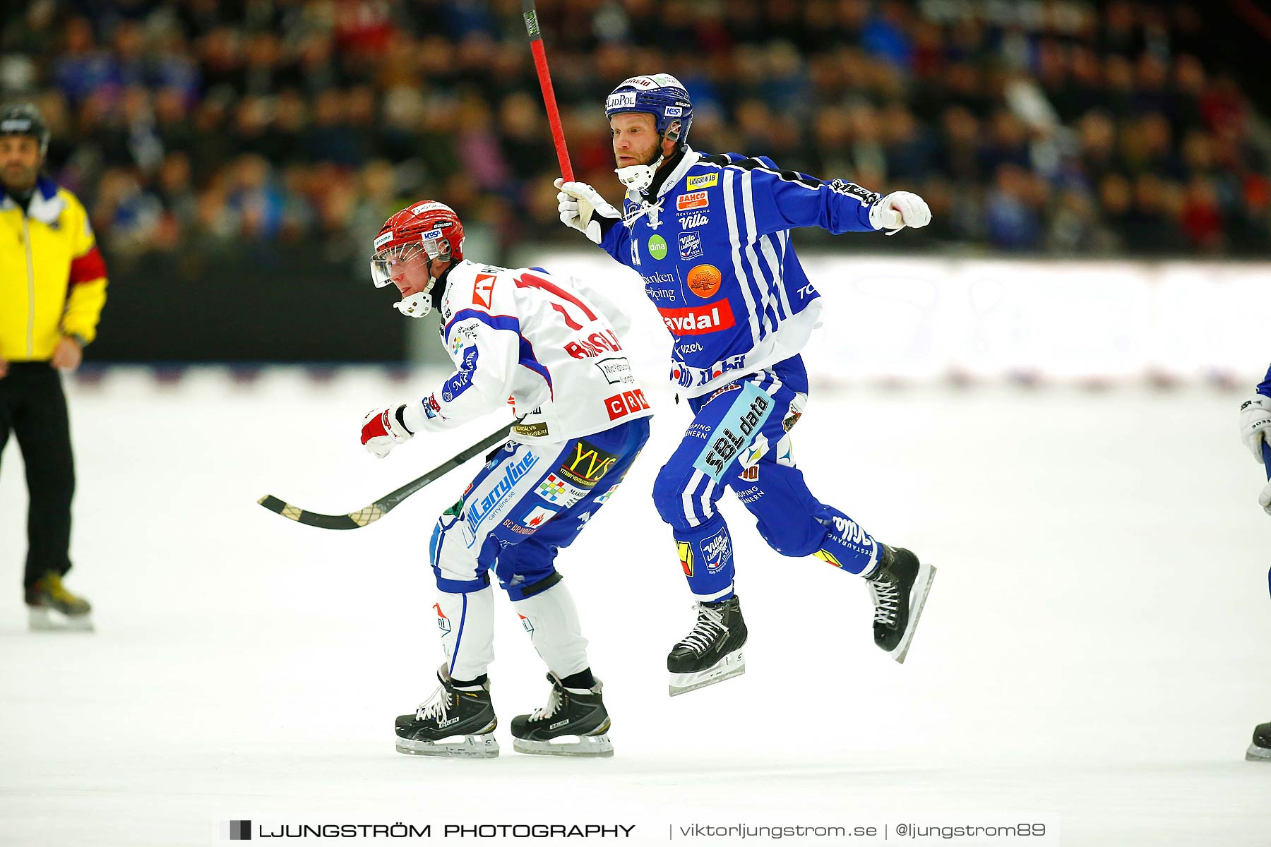 Villa Lidköping BK-IFK Kungälv 7-3,herr,Sparbanken Lidköping Arena,Lidköping,Sverige,Bandy,,2015,187876