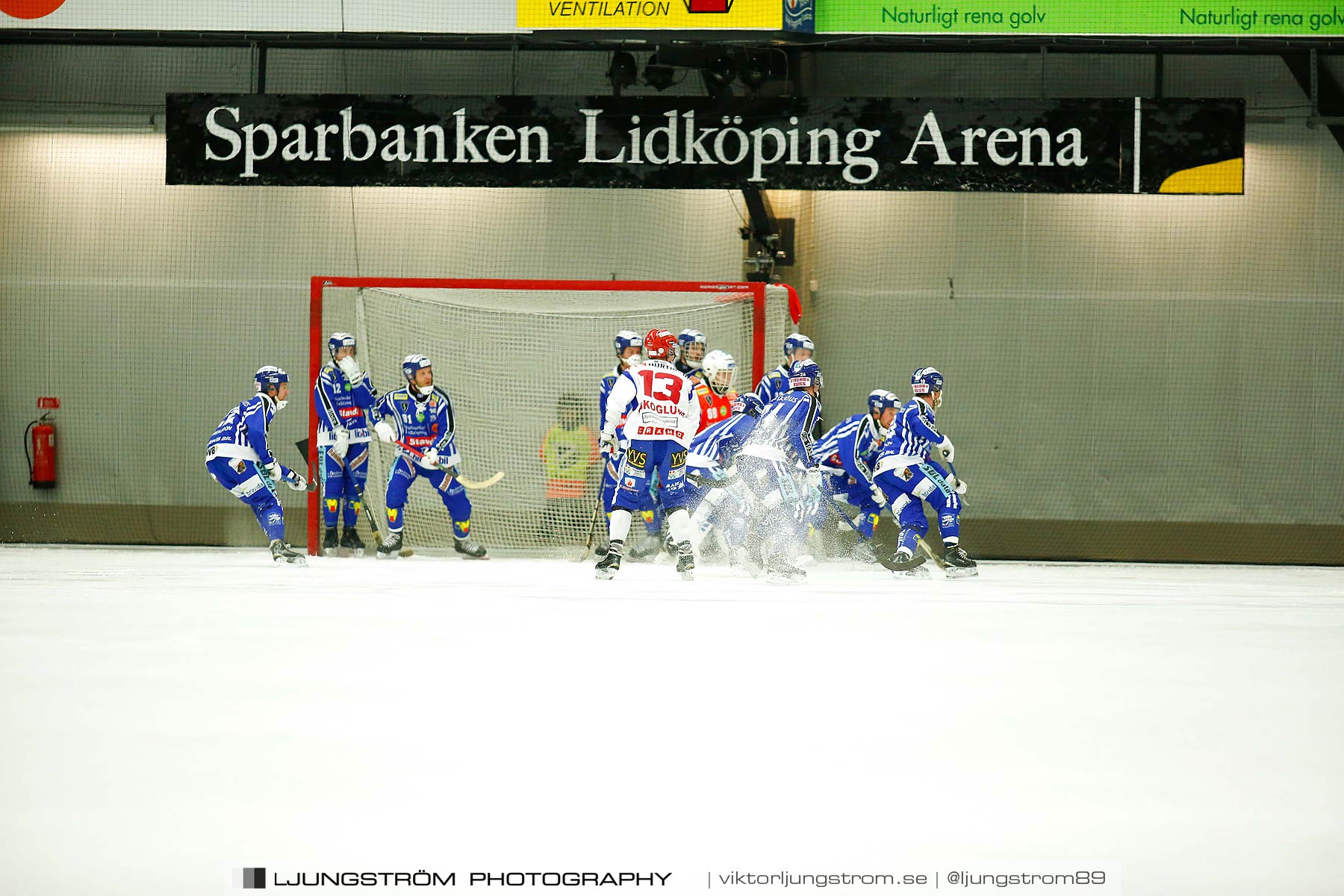 Villa Lidköping BK-IFK Kungälv 7-3,herr,Sparbanken Lidköping Arena,Lidköping,Sverige,Bandy,,2015,187882