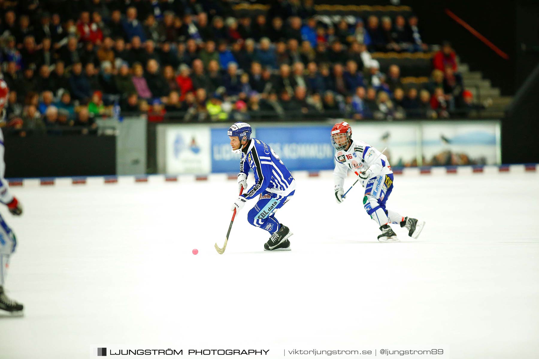 Villa Lidköping BK-IFK Kungälv 7-3,herr,Sparbanken Lidköping Arena,Lidköping,Sverige,Bandy,,2015,187955