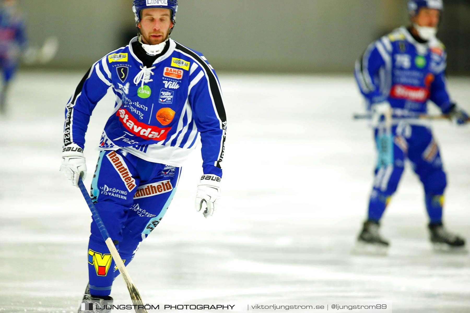 Villa Lidköping BK-IFK Kungälv 7-3,herr,Sparbanken Lidköping Arena,Lidköping,Sverige,Bandy,,2015,188000