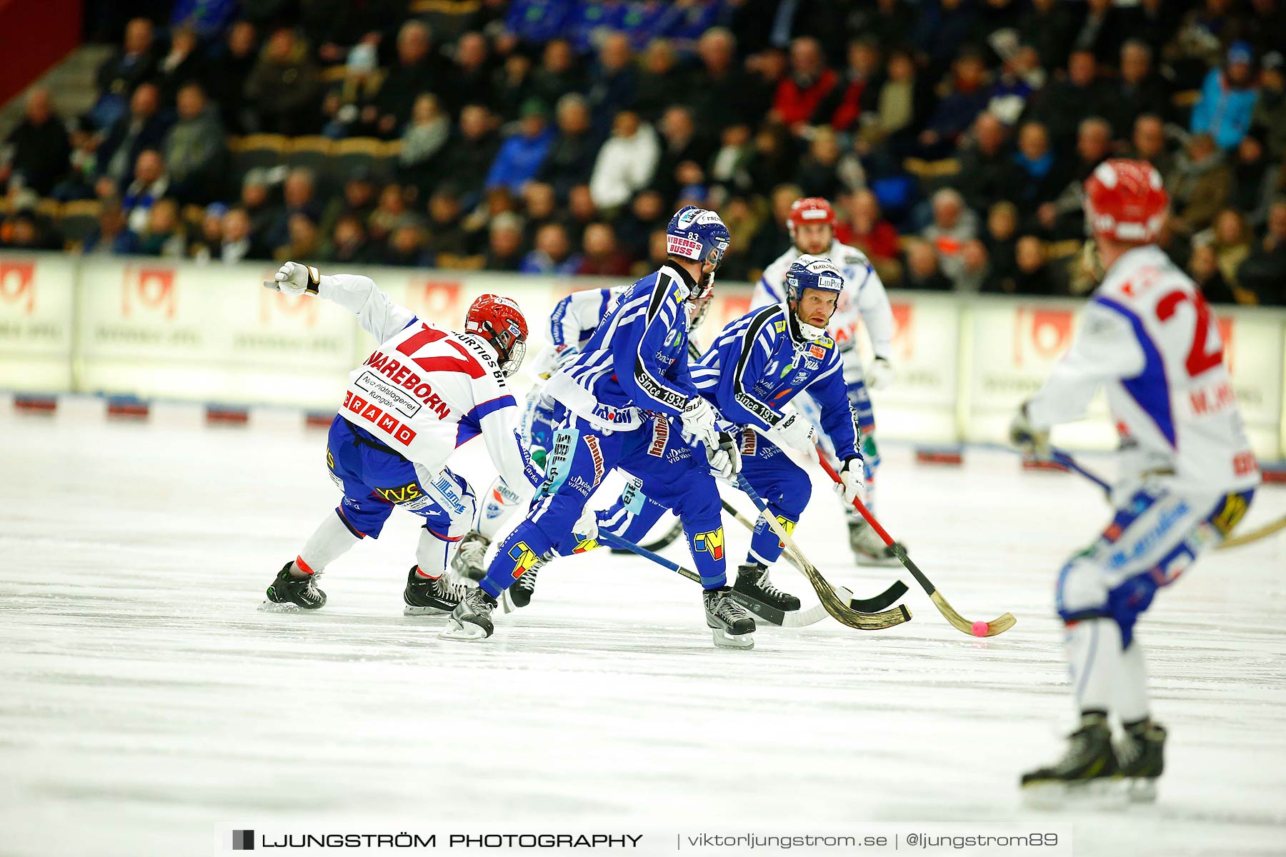 Villa Lidköping BK-IFK Kungälv 7-3,herr,Sparbanken Lidköping Arena,Lidköping,Sverige,Bandy,,2015,188016