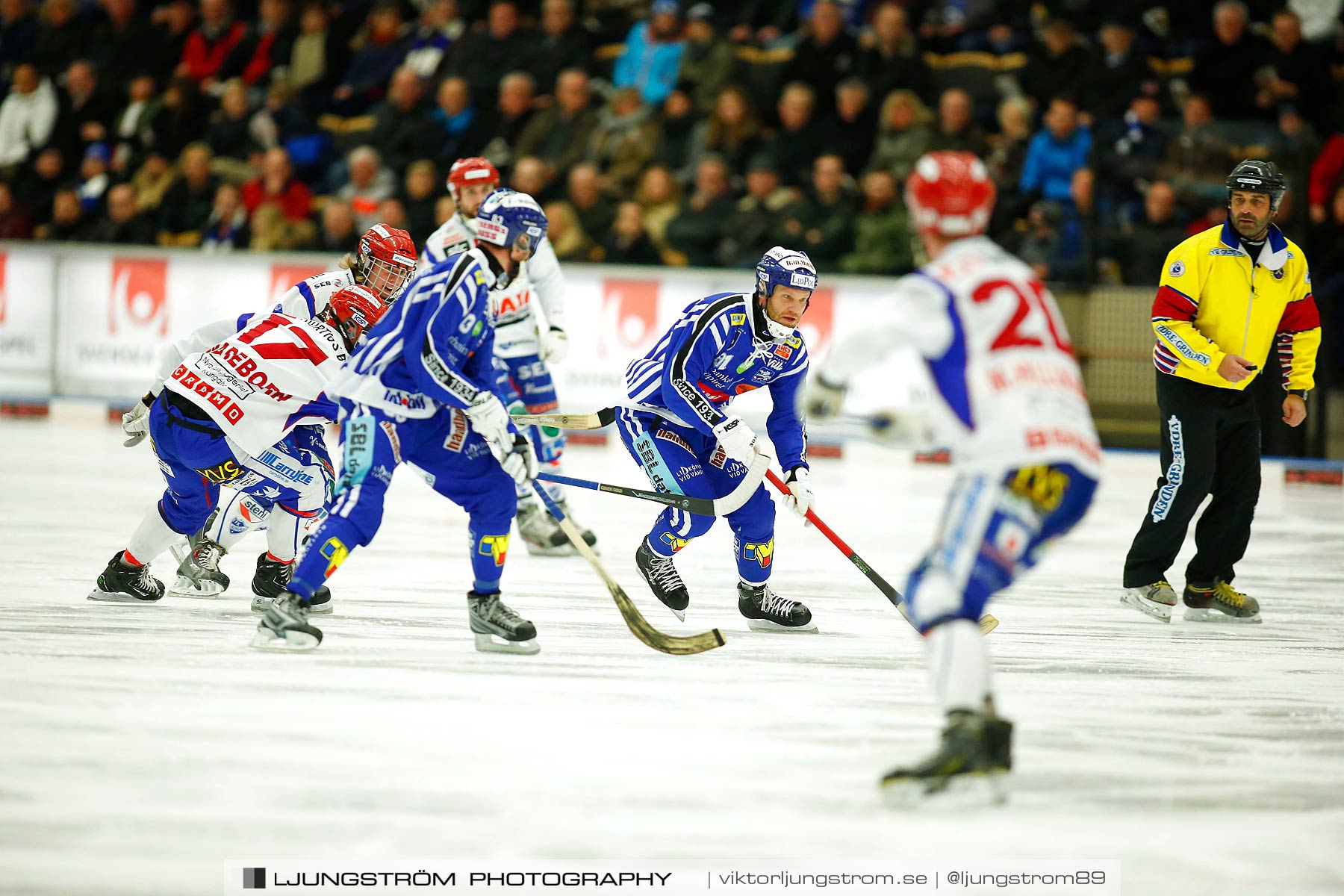 Villa Lidköping BK-IFK Kungälv 7-3,herr,Sparbanken Lidköping Arena,Lidköping,Sverige,Bandy,,2015,188018