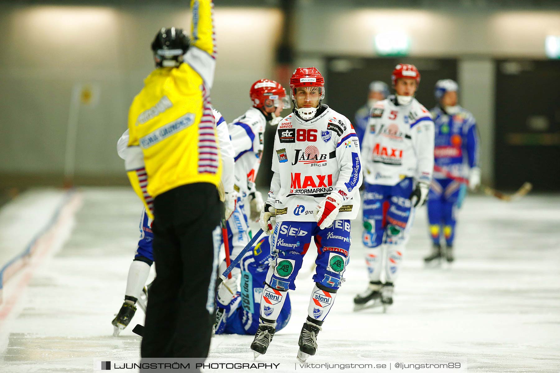 Villa Lidköping BK-IFK Kungälv 7-3,herr,Sparbanken Lidköping Arena,Lidköping,Sverige,Bandy,,2015,188044