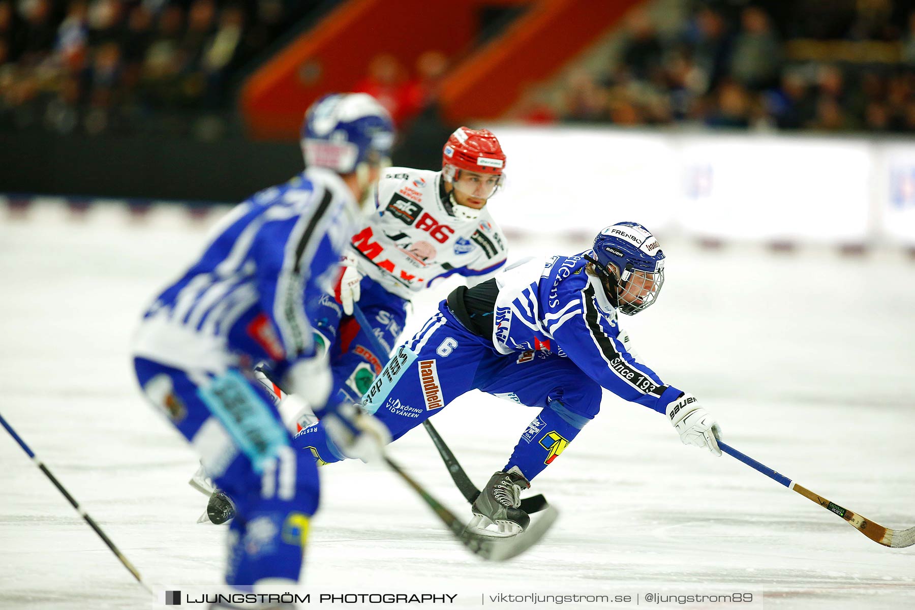 Villa Lidköping BK-IFK Kungälv 7-3,herr,Sparbanken Lidköping Arena,Lidköping,Sverige,Bandy,,2015,188046