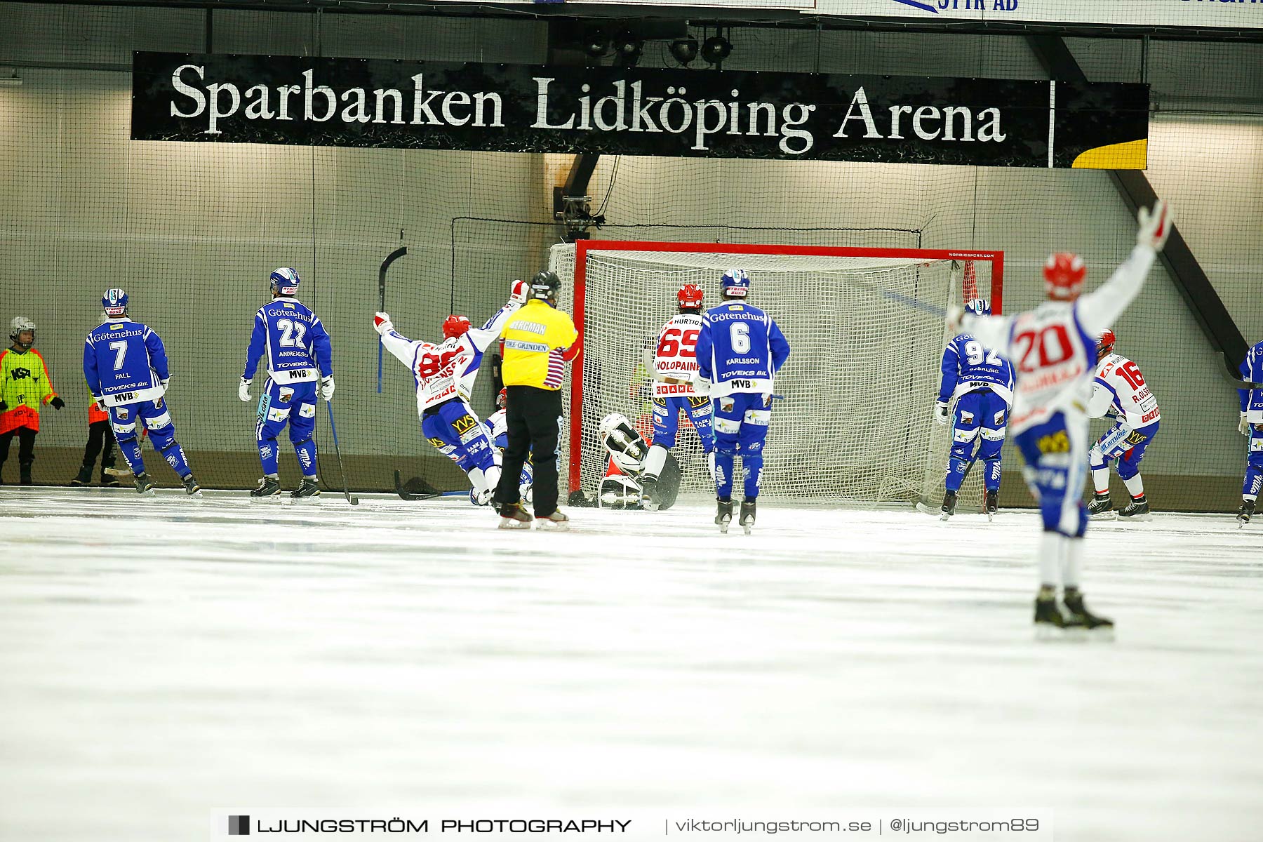 Villa Lidköping BK-IFK Kungälv 7-3,herr,Sparbanken Lidköping Arena,Lidköping,Sverige,Bandy,,2015,188069