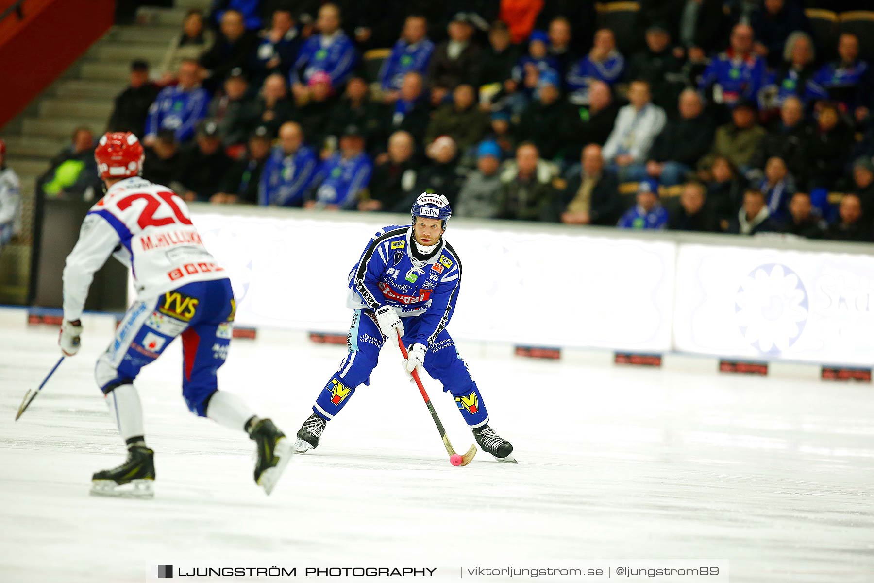 Villa Lidköping BK-IFK Kungälv 7-3,herr,Sparbanken Lidköping Arena,Lidköping,Sverige,Bandy,,2015,188089