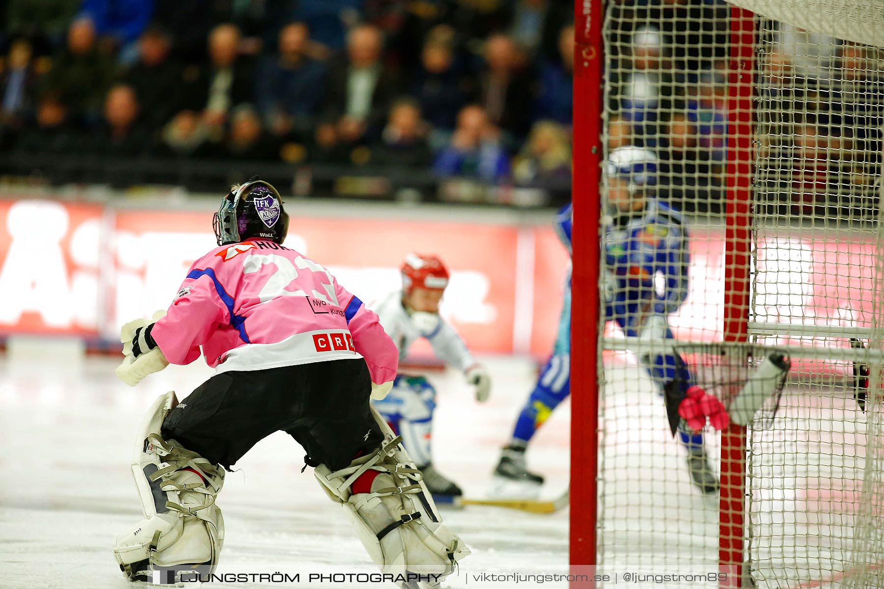 Villa Lidköping BK-IFK Kungälv 7-3,herr,Sparbanken Lidköping Arena,Lidköping,Sverige,Bandy,,2015,188128