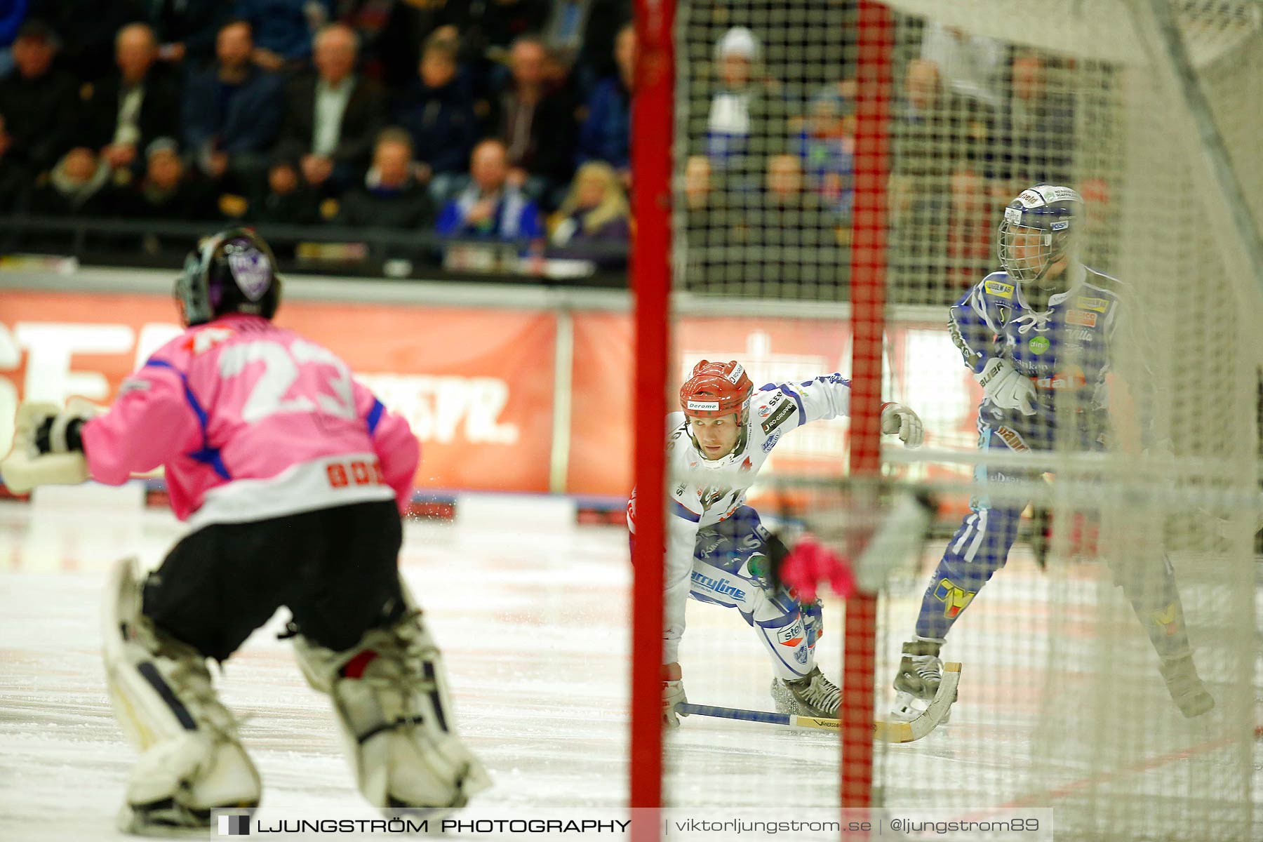 Villa Lidköping BK-IFK Kungälv 7-3,herr,Sparbanken Lidköping Arena,Lidköping,Sverige,Bandy,,2015,188129