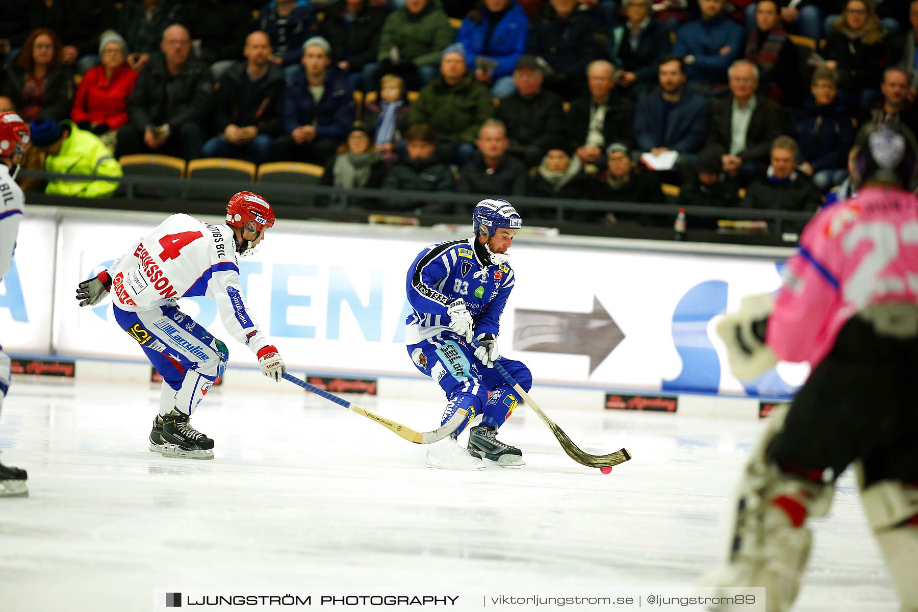 Villa Lidköping BK-IFK Kungälv 7-3,herr,Sparbanken Lidköping Arena,Lidköping,Sverige,Bandy,,2015,188160