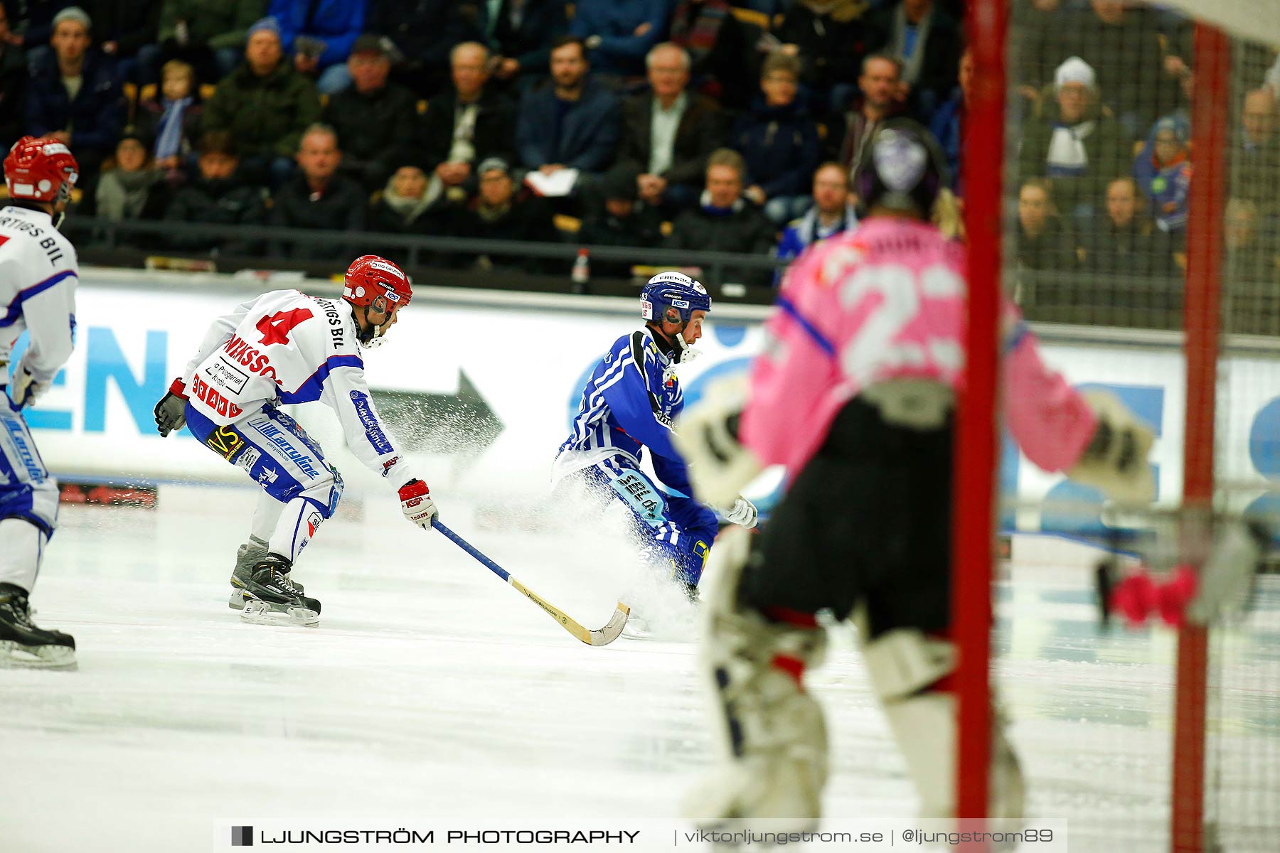 Villa Lidköping BK-IFK Kungälv 7-3,herr,Sparbanken Lidköping Arena,Lidköping,Sverige,Bandy,,2015,188161