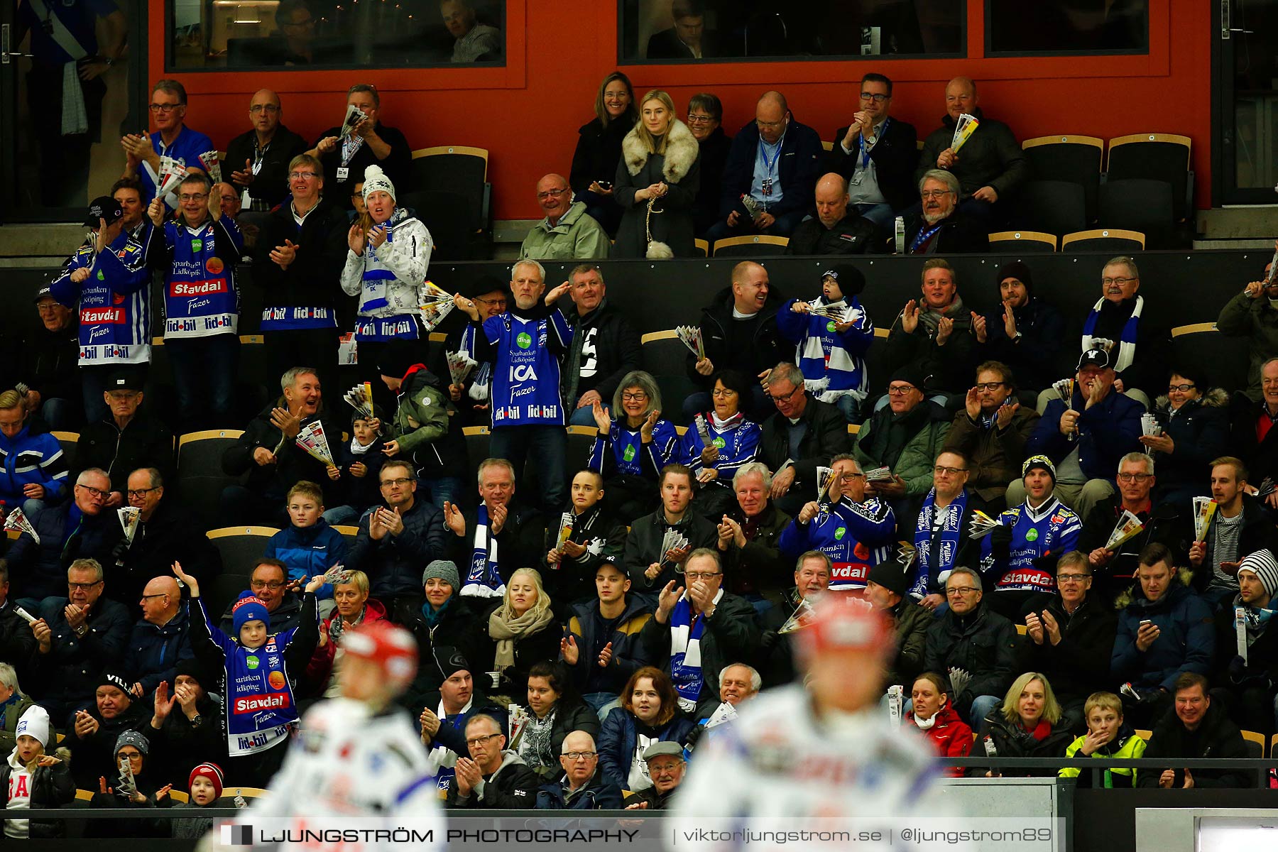 Villa Lidköping BK-IFK Kungälv 7-3,herr,Sparbanken Lidköping Arena,Lidköping,Sverige,Bandy,,2015,188182