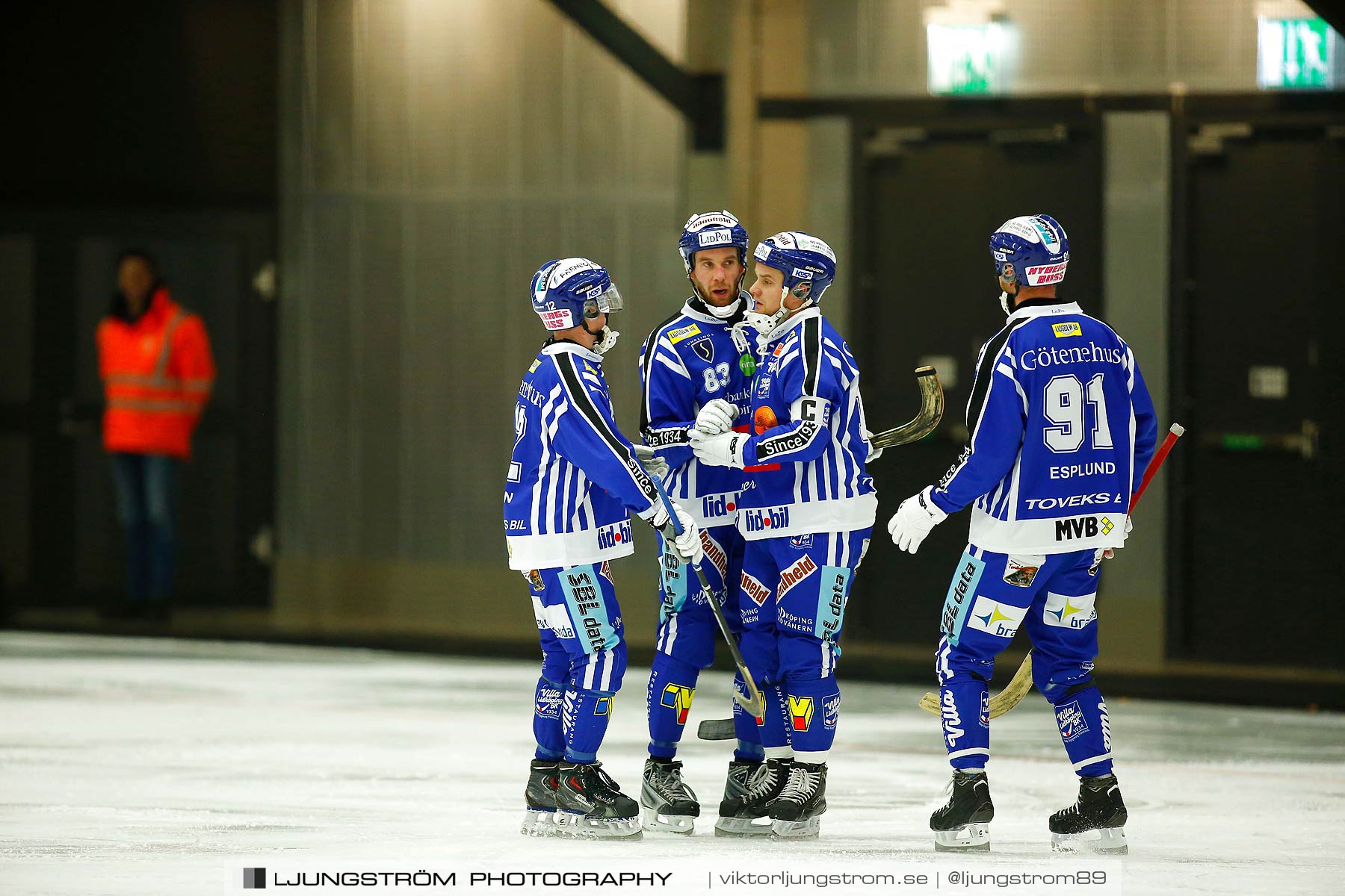 Villa Lidköping BK-IFK Kungälv 7-3,herr,Sparbanken Lidköping Arena,Lidköping,Sverige,Bandy,,2015,188220