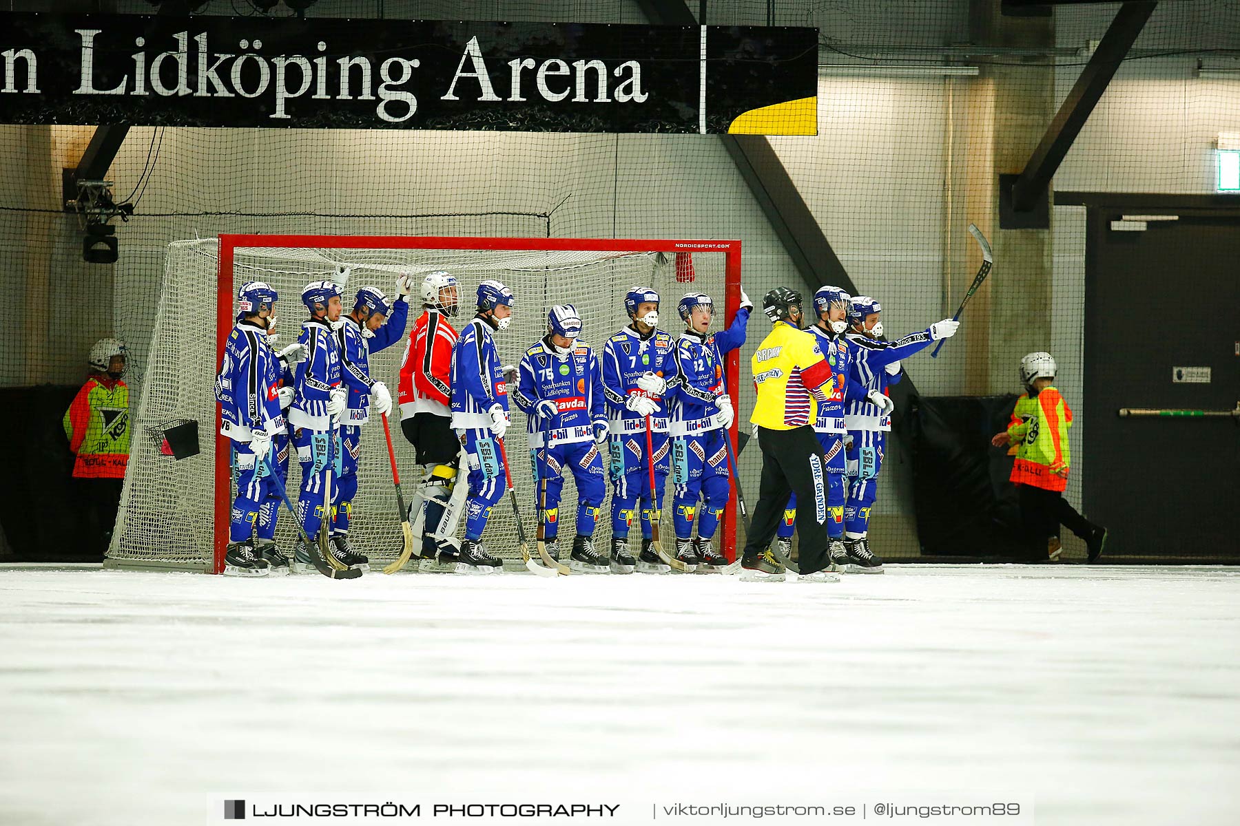 Villa Lidköping BK-IFK Kungälv 7-3,herr,Sparbanken Lidköping Arena,Lidköping,Sverige,Bandy,,2015,188245