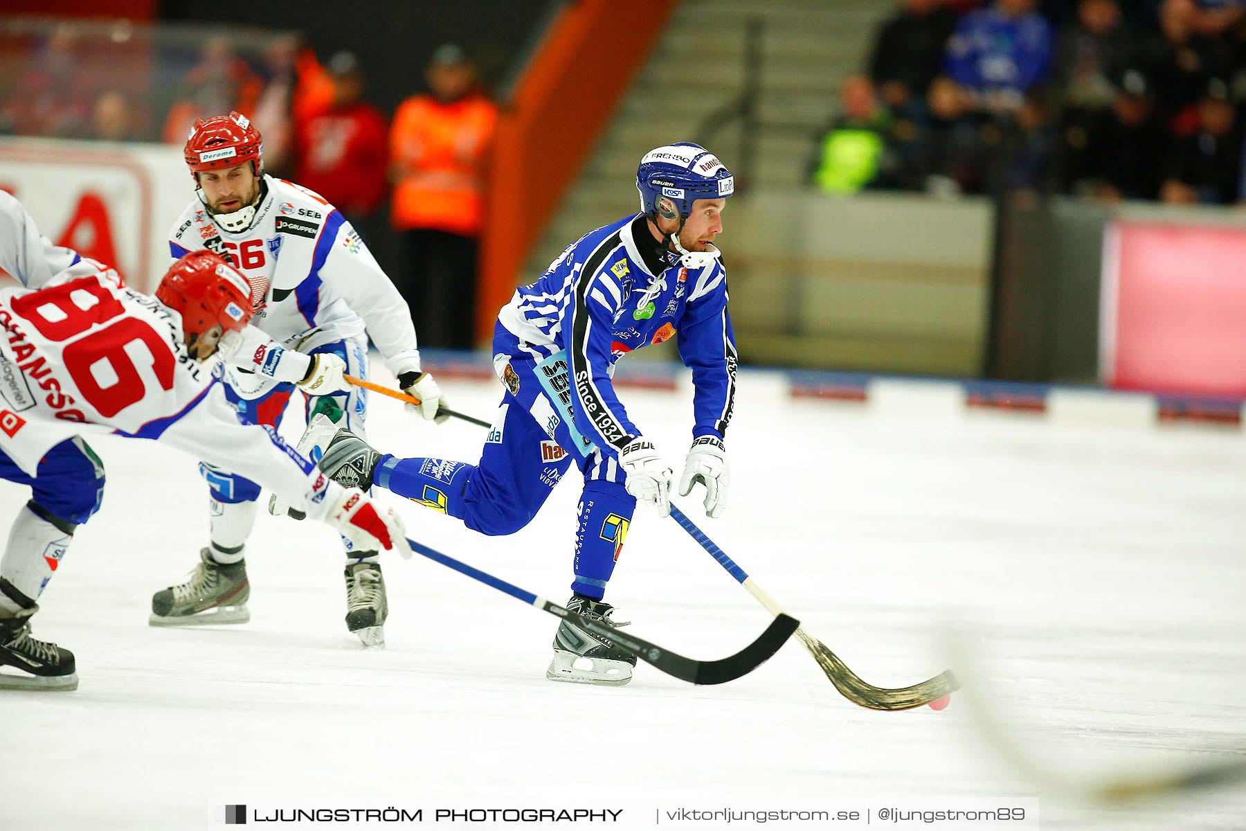 Villa Lidköping BK-IFK Kungälv 7-3,herr,Sparbanken Lidköping Arena,Lidköping,Sverige,Bandy,,2015,188266