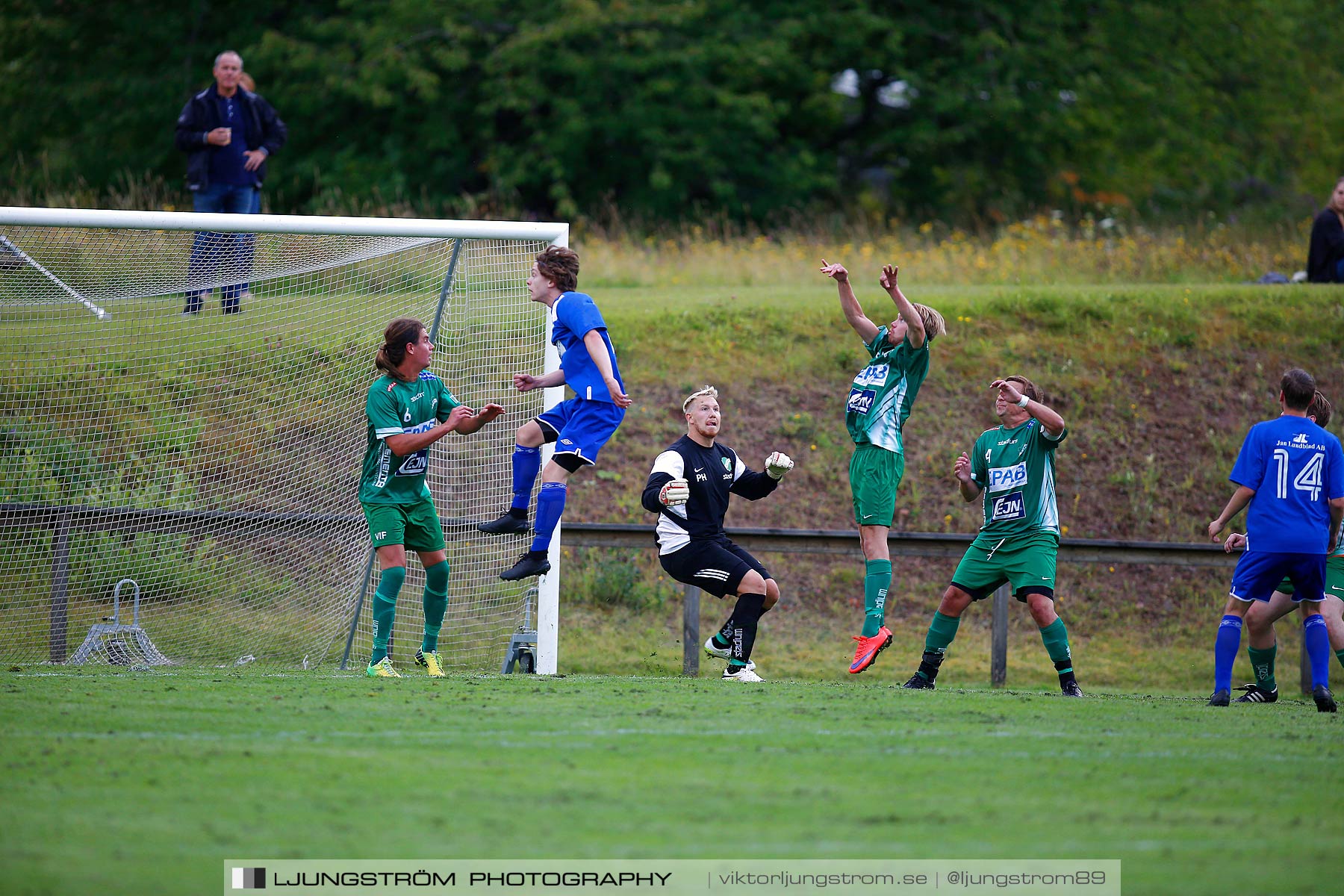 Våmbs IF-IFK Värsås 1-2,herr,Claesborgs IP,Skövde,Sverige,Fotboll,,2016,190287