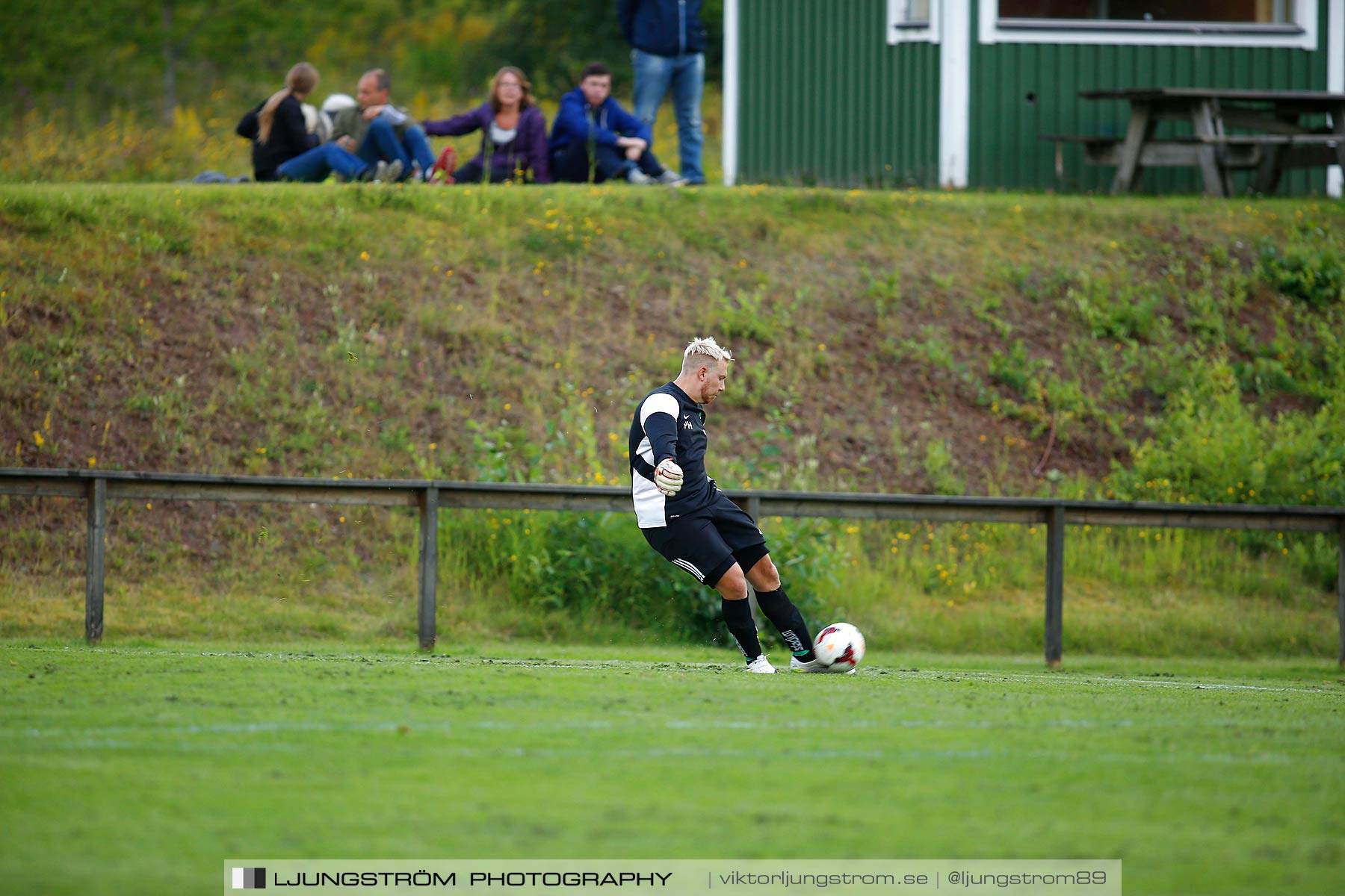 Våmbs IF-IFK Värsås 1-2,herr,Claesborgs IP,Skövde,Sverige,Fotboll,,2016,190417