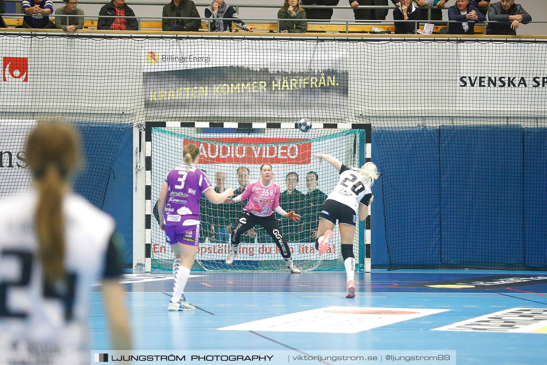 Skara HF-VästeråsIrsta HF 17-27,dam,Skara Idrottshall,Skara,Sverige,Handboll,,2017,191650