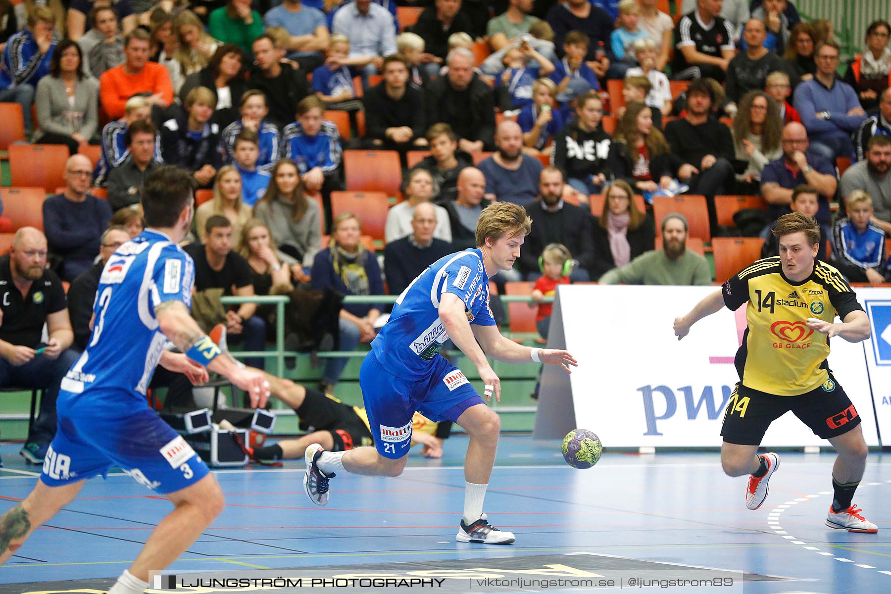 IFK Skövde HK-IK Sävehof 22-33,herr,Arena Skövde,Skövde,Sverige,Handboll,,2017,191937