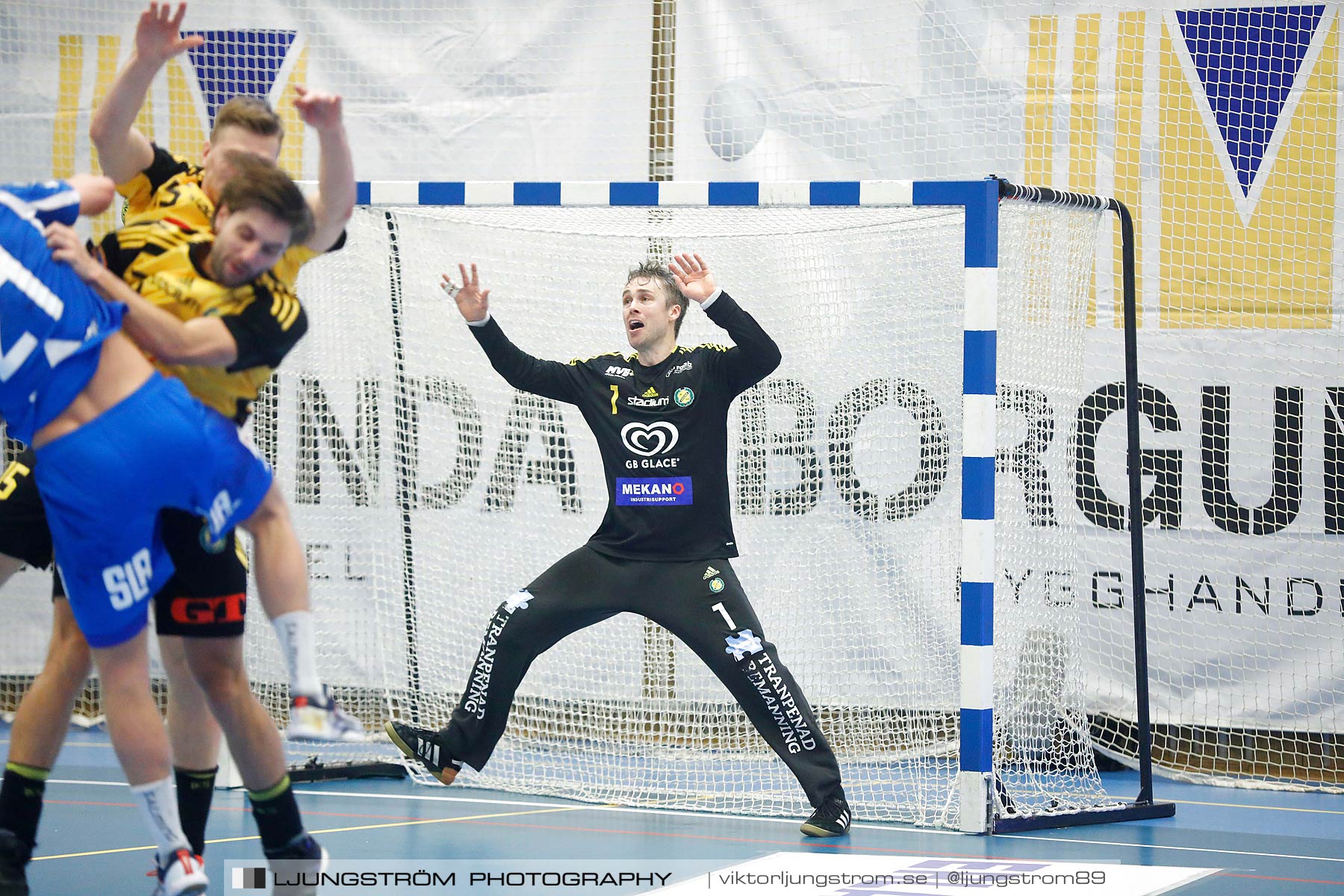 IFK Skövde HK-IK Sävehof 22-33,herr,Arena Skövde,Skövde,Sverige,Handboll,,2017,191940