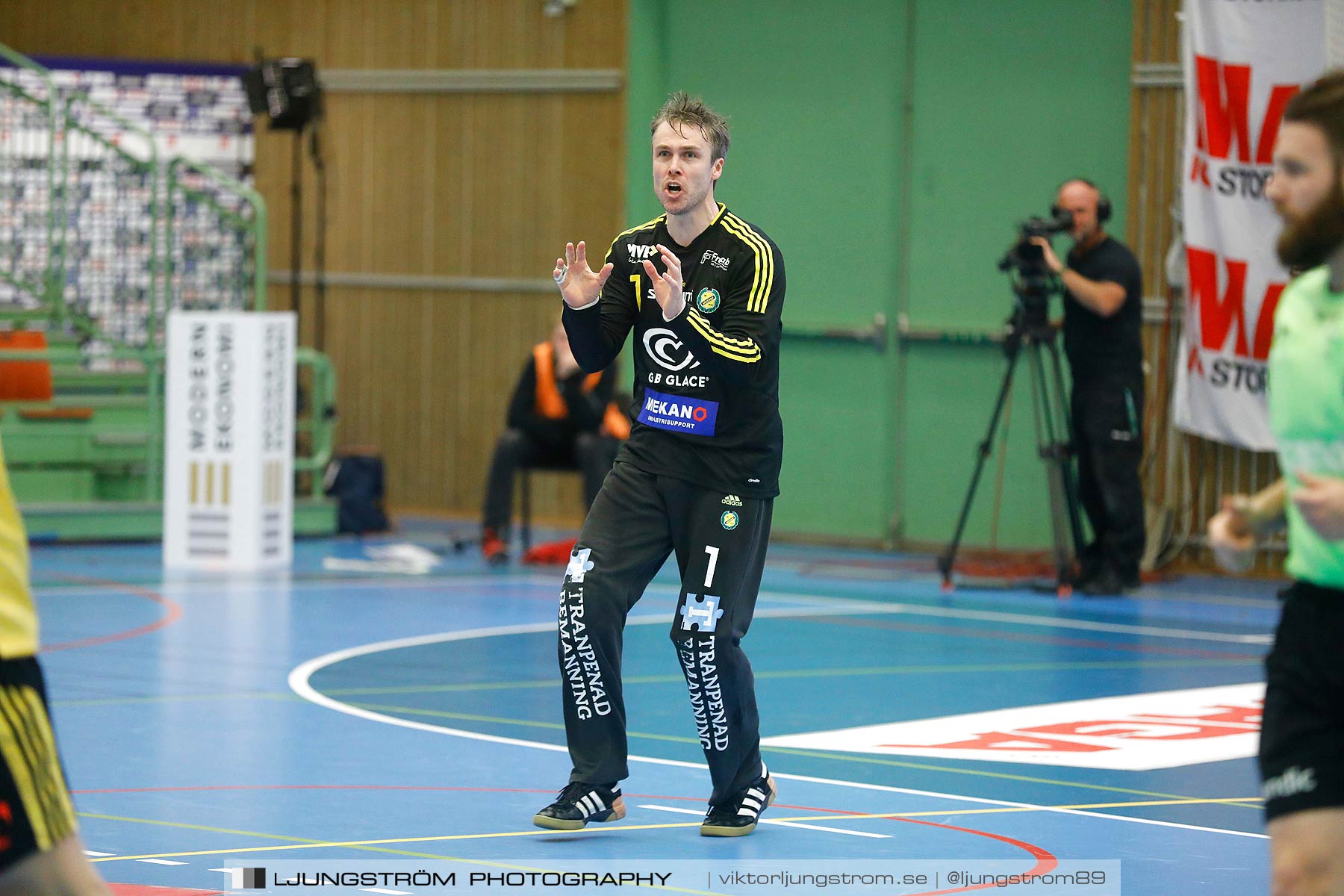 IFK Skövde HK-IK Sävehof 22-33,herr,Arena Skövde,Skövde,Sverige,Handboll,,2017,191953