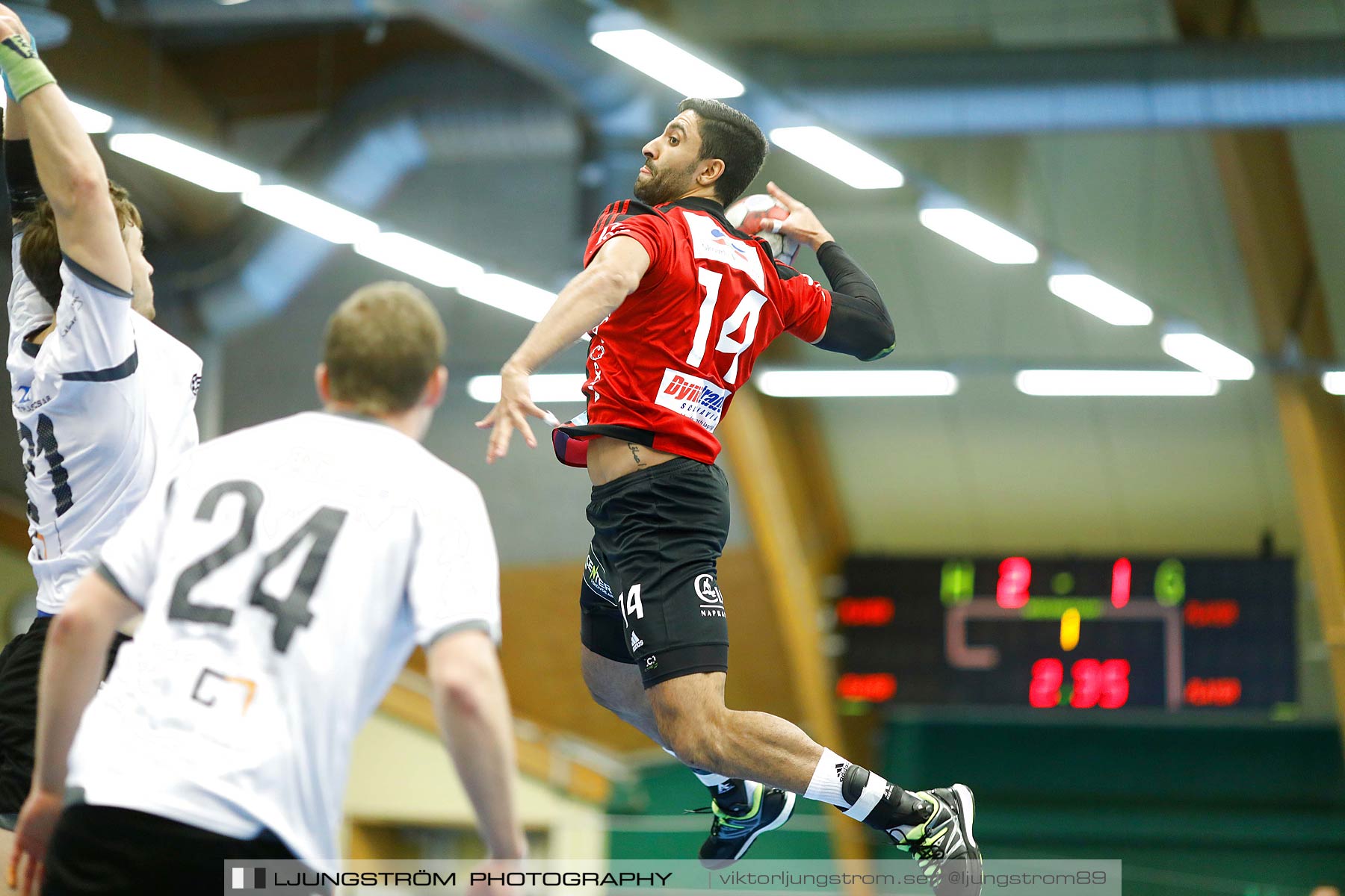 HK Country-Amo HK 26-25,herr,Skövde Idrottshall,Skövde,Sverige,Handboll,,2017,193268