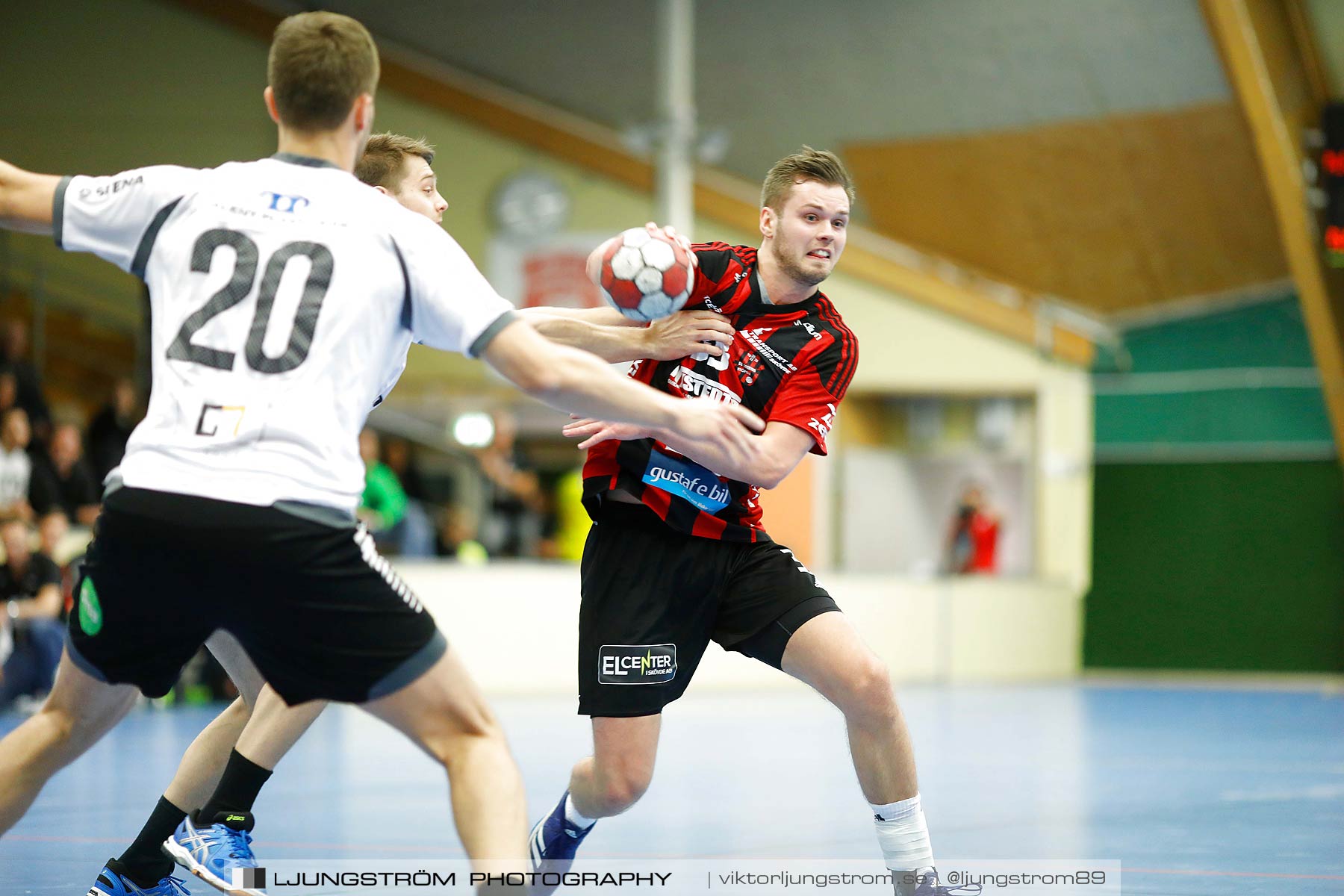 HK Country-Amo HK 26-25,herr,Skövde Idrottshall,Skövde,Sverige,Handboll,,2017,193286