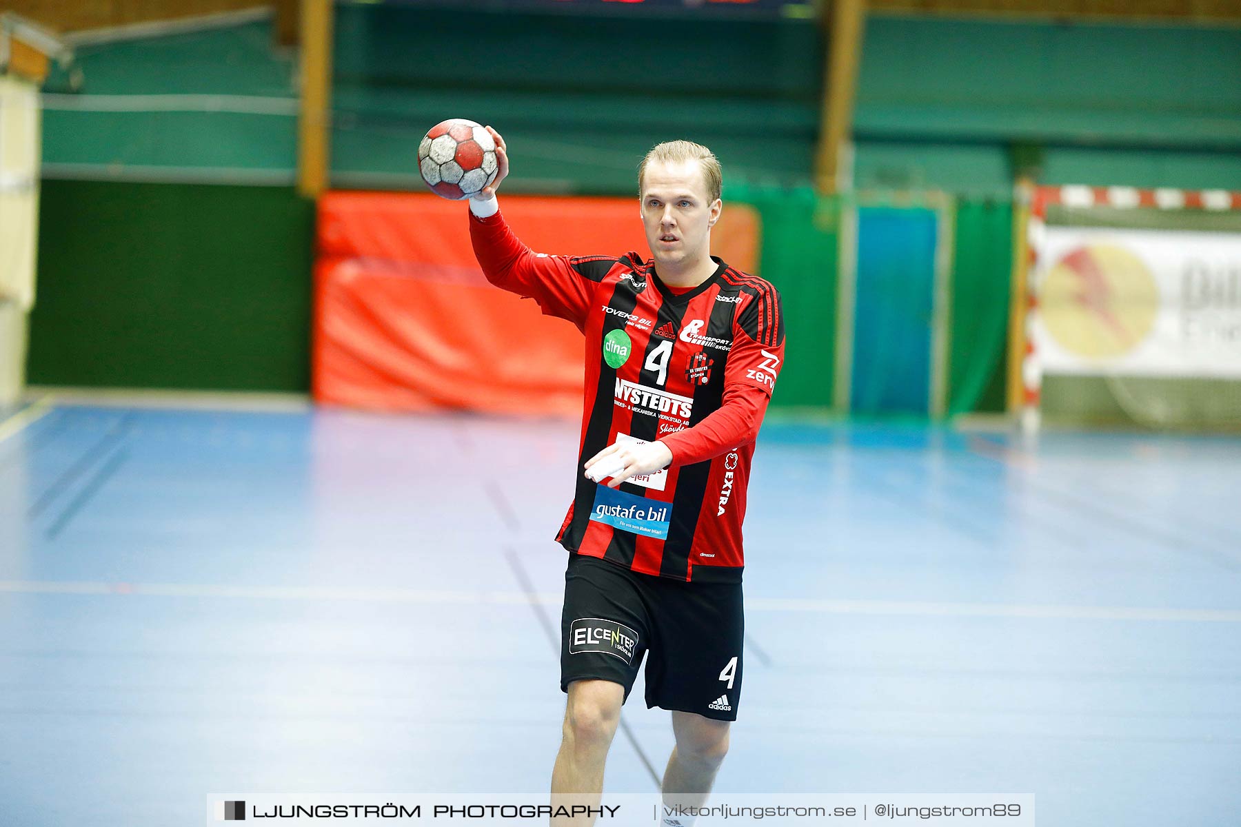 HK Country-Amo HK 26-25,herr,Skövde Idrottshall,Skövde,Sverige,Handboll,,2017,193314