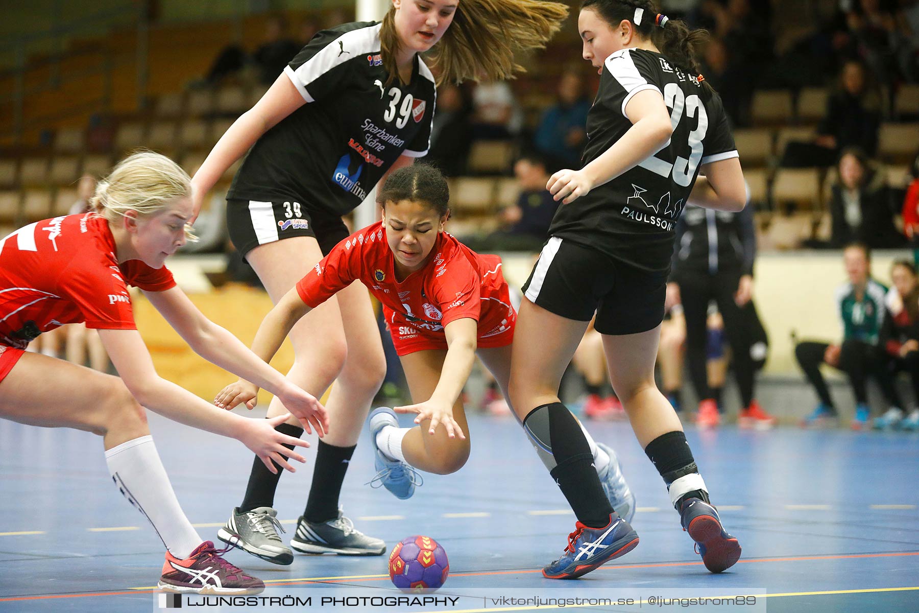 USM F14 Steg 3 Skövde HF 1-Lugi HF 1 15-24,dam,Skövde Idrottshall,Skövde,Sverige,Ungdoms-SM,Handboll,2018,196427