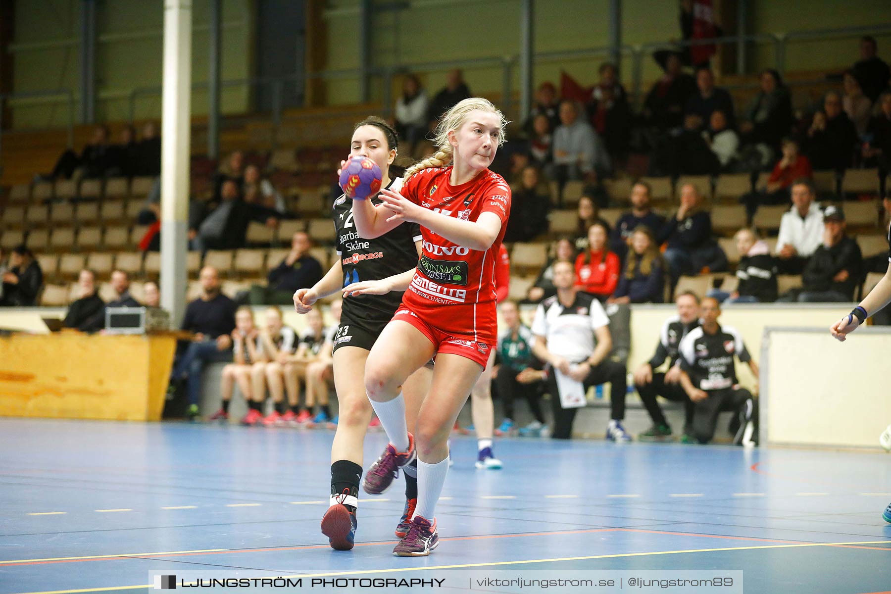 USM F14 Steg 3 Skövde HF 1-Lugi HF 1 15-24,dam,Skövde Idrottshall,Skövde,Sverige,Ungdoms-SM,Handboll,2018,196445