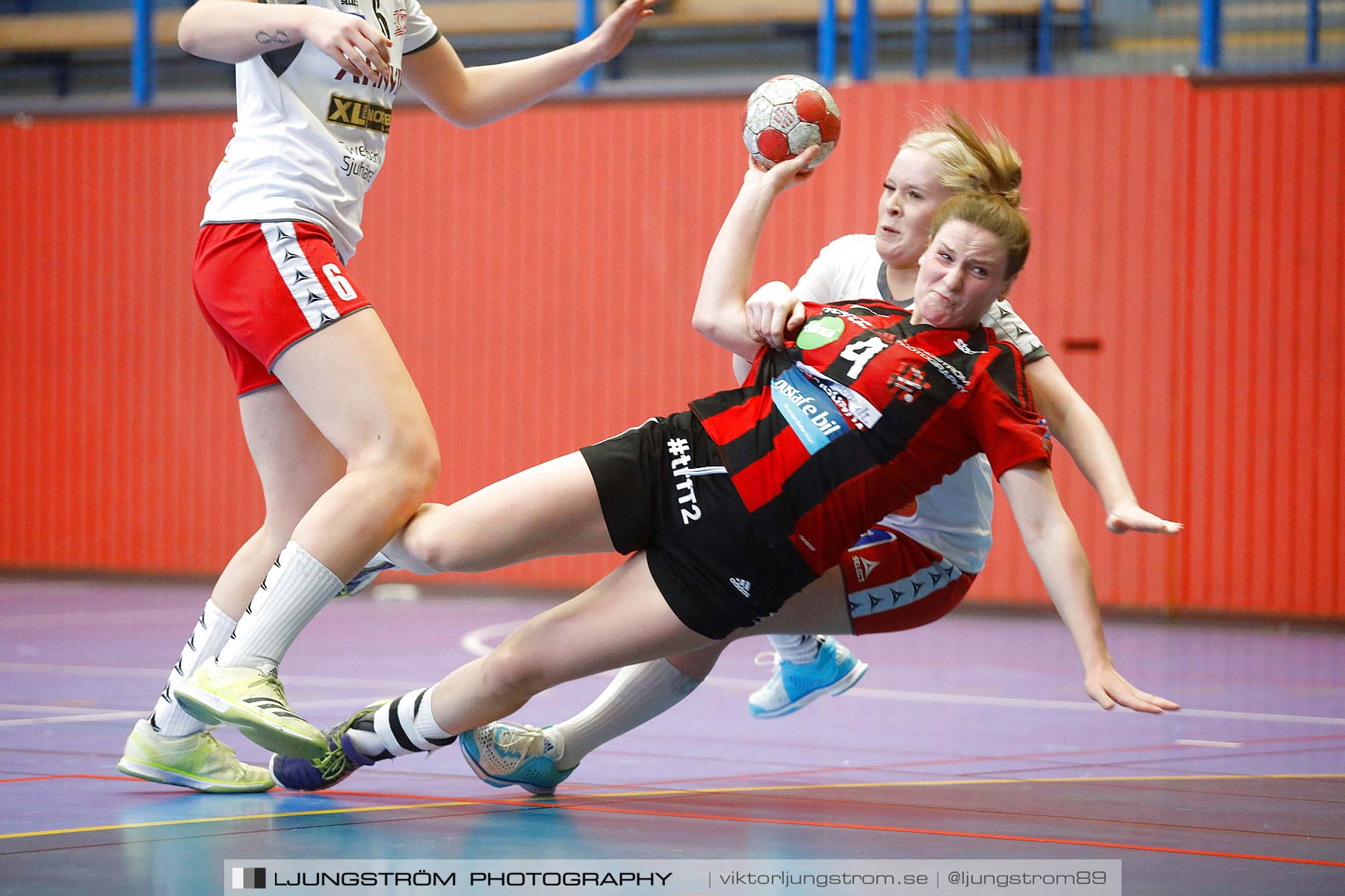 HK Country-Borås HK 84 19-26,dam,Arena Skövde,Skövde,Sverige,Handboll,,2018,196800