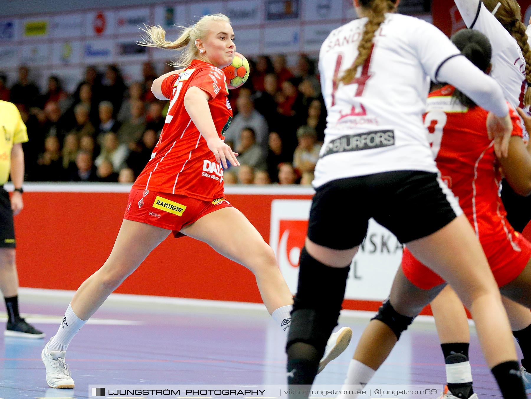 Skövde HF-Lugi HF 26-28,dam,Skövde Idrottshall,Skövde,Sverige,Handboll,,2019,228735