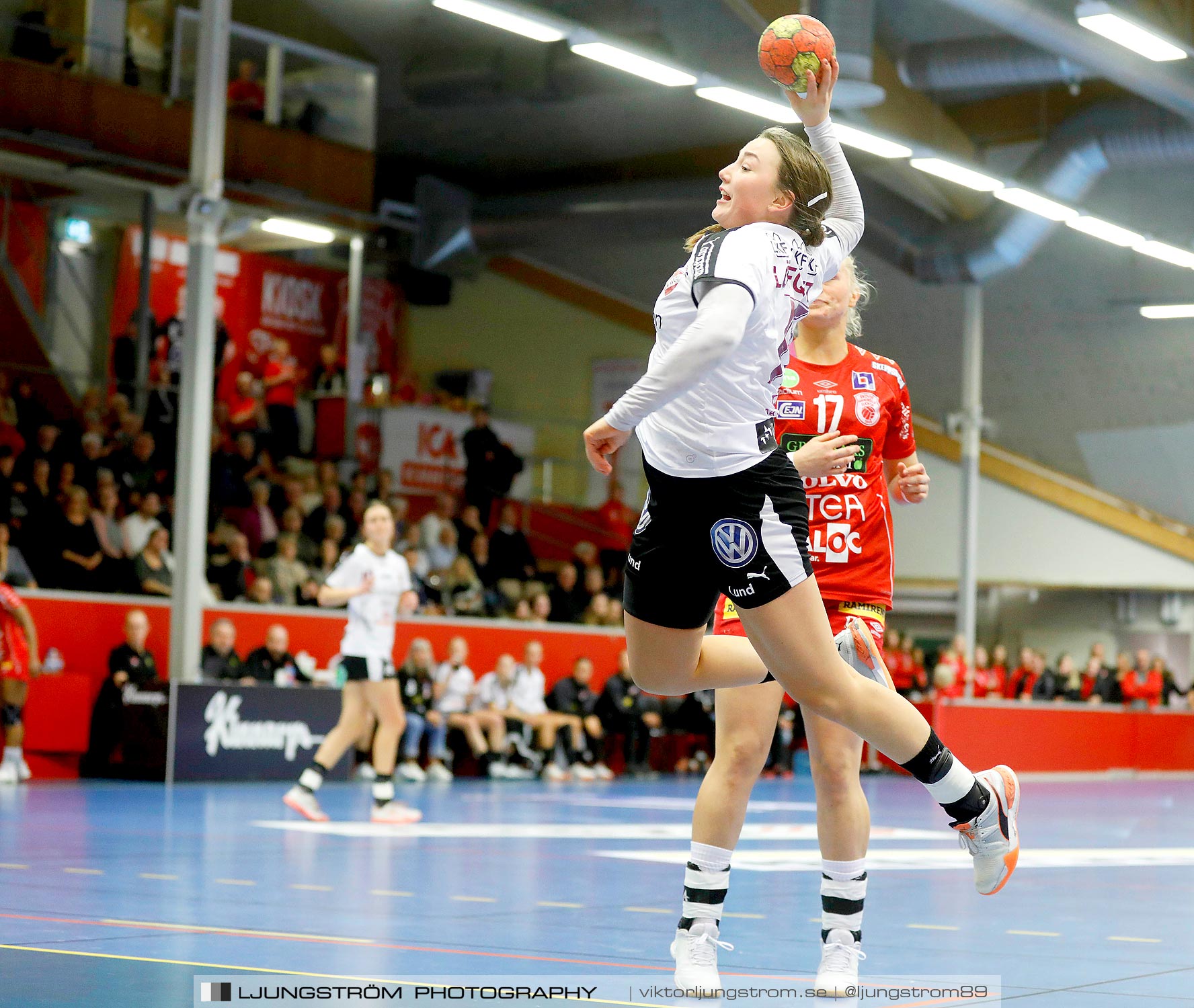 Skövde HF-Lugi HF 26-28,dam,Skövde Idrottshall,Skövde,Sverige,Handboll,,2019,228848