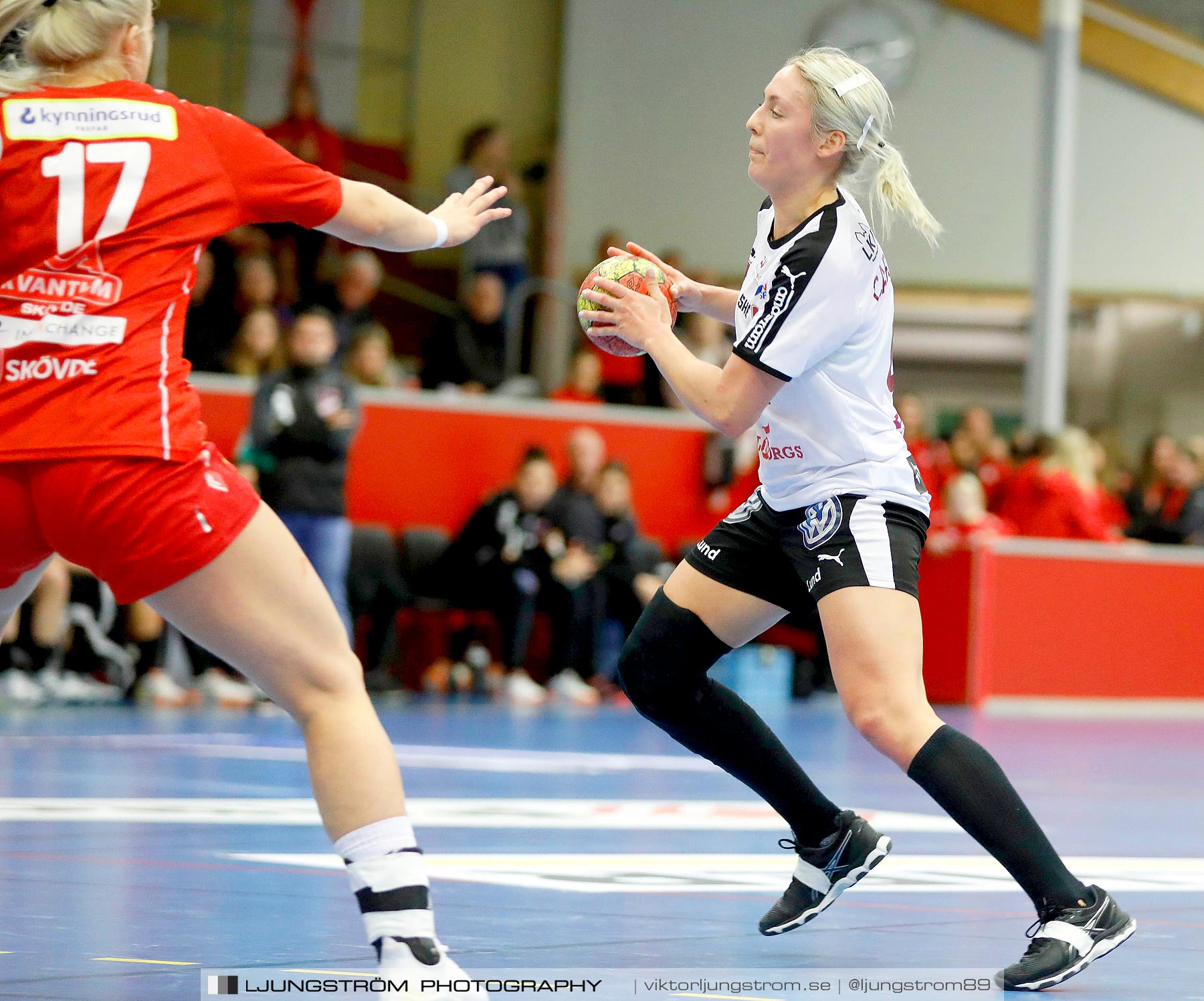 Skövde HF-Lugi HF 26-28,dam,Skövde Idrottshall,Skövde,Sverige,Handboll,,2019,228854