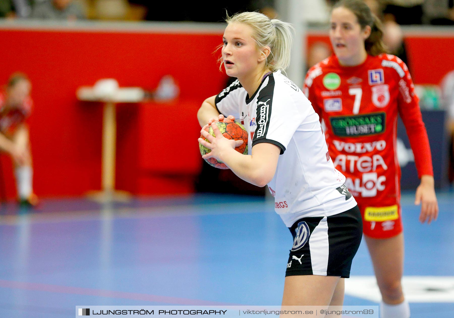 Skövde HF-Lugi HF 26-28,dam,Skövde Idrottshall,Skövde,Sverige,Handboll,,2019,228879