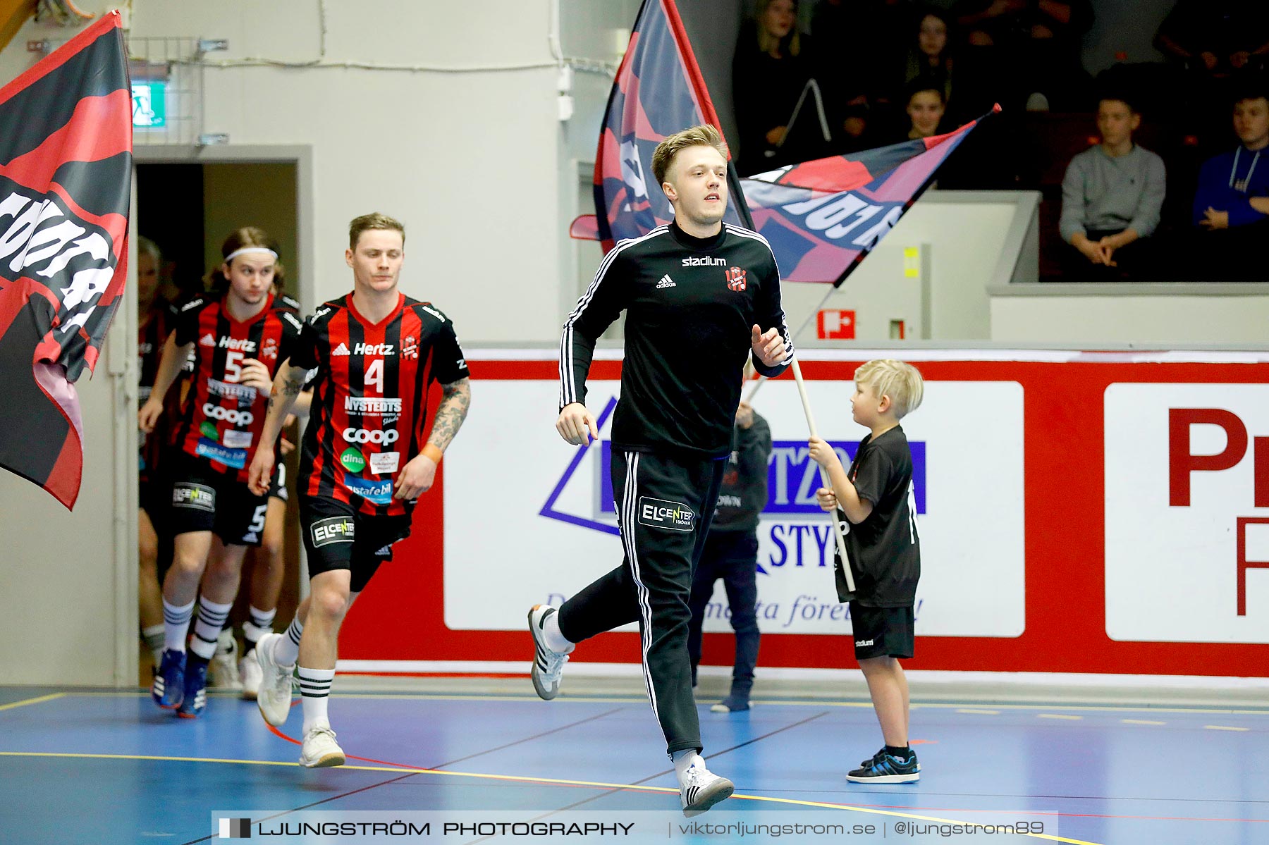 HK Country-HP Skövde 90 27-16,herr,Skövde Idrottshall,Skövde,Sverige,Handboll,,2019,228887