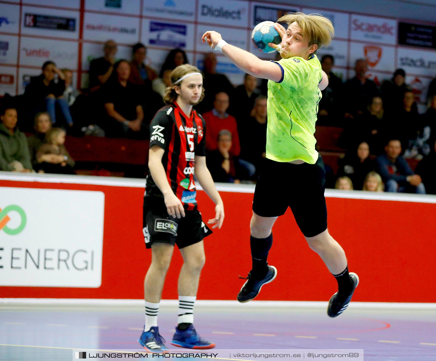 HK Country-HP Skövde 90 27-16,herr,Skövde Idrottshall,Skövde,Sverige,Handboll,,2019,228897