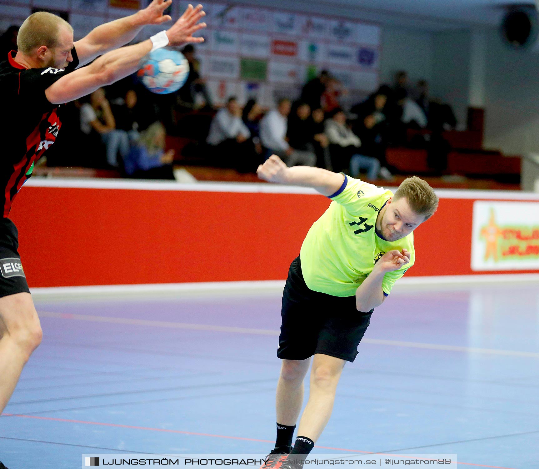 HK Country-HP Skövde 90 27-16,herr,Skövde Idrottshall,Skövde,Sverige,Handboll,,2019,228940