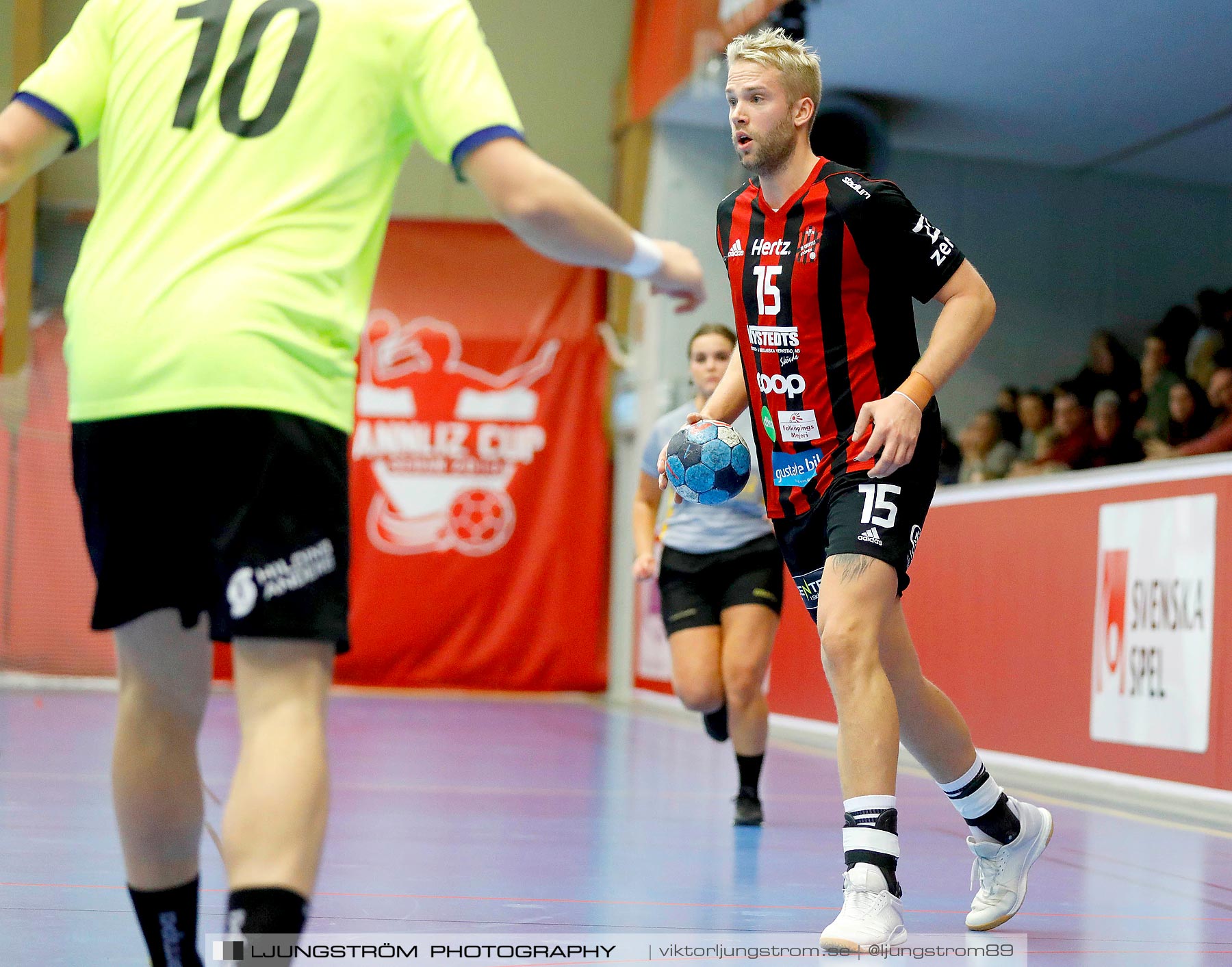 HK Country-HP Skövde 90 27-16,herr,Skövde Idrottshall,Skövde,Sverige,Handboll,,2019,228967